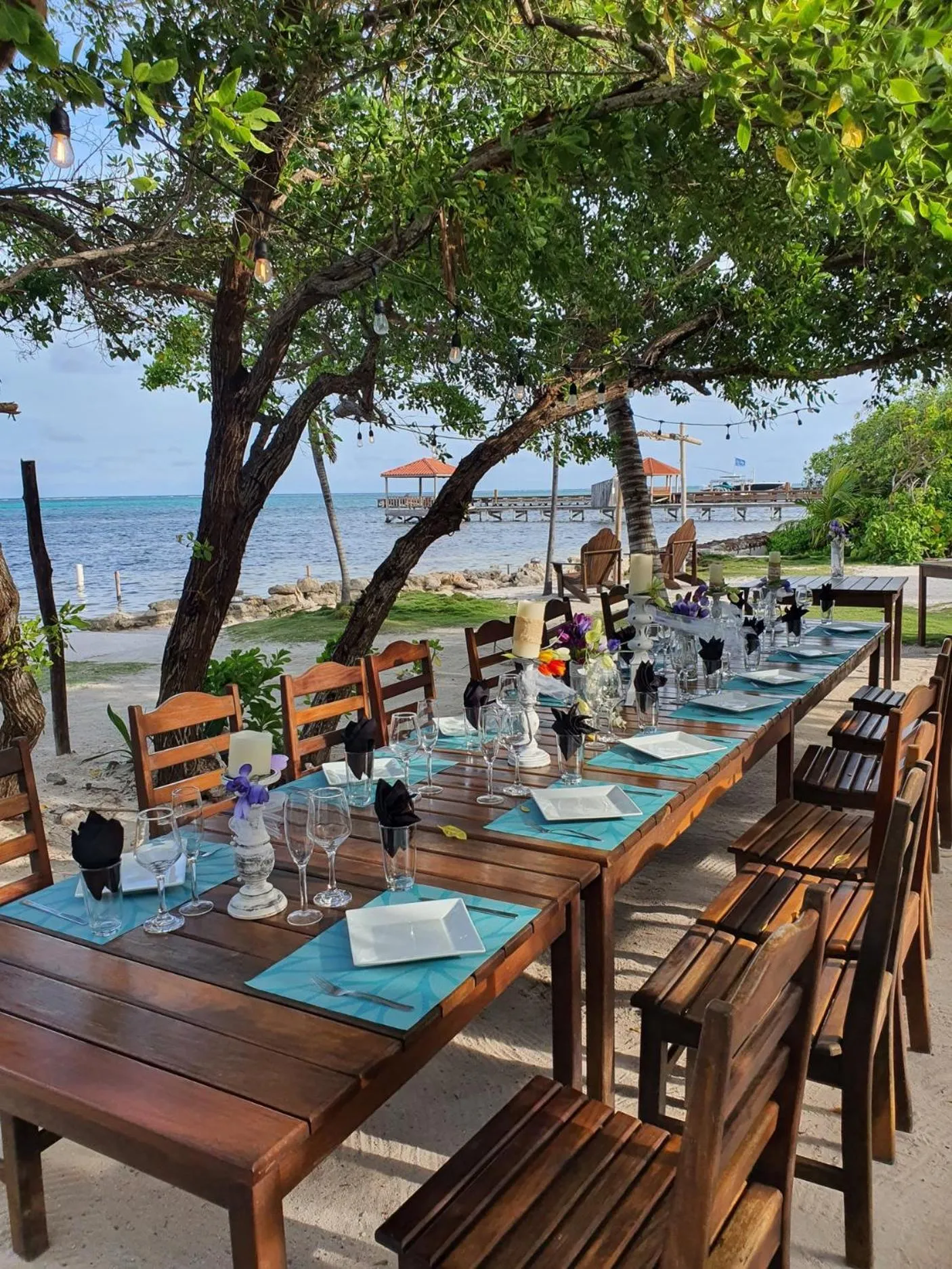 Restaurant/places to eat in Bella Vista Resort Belize