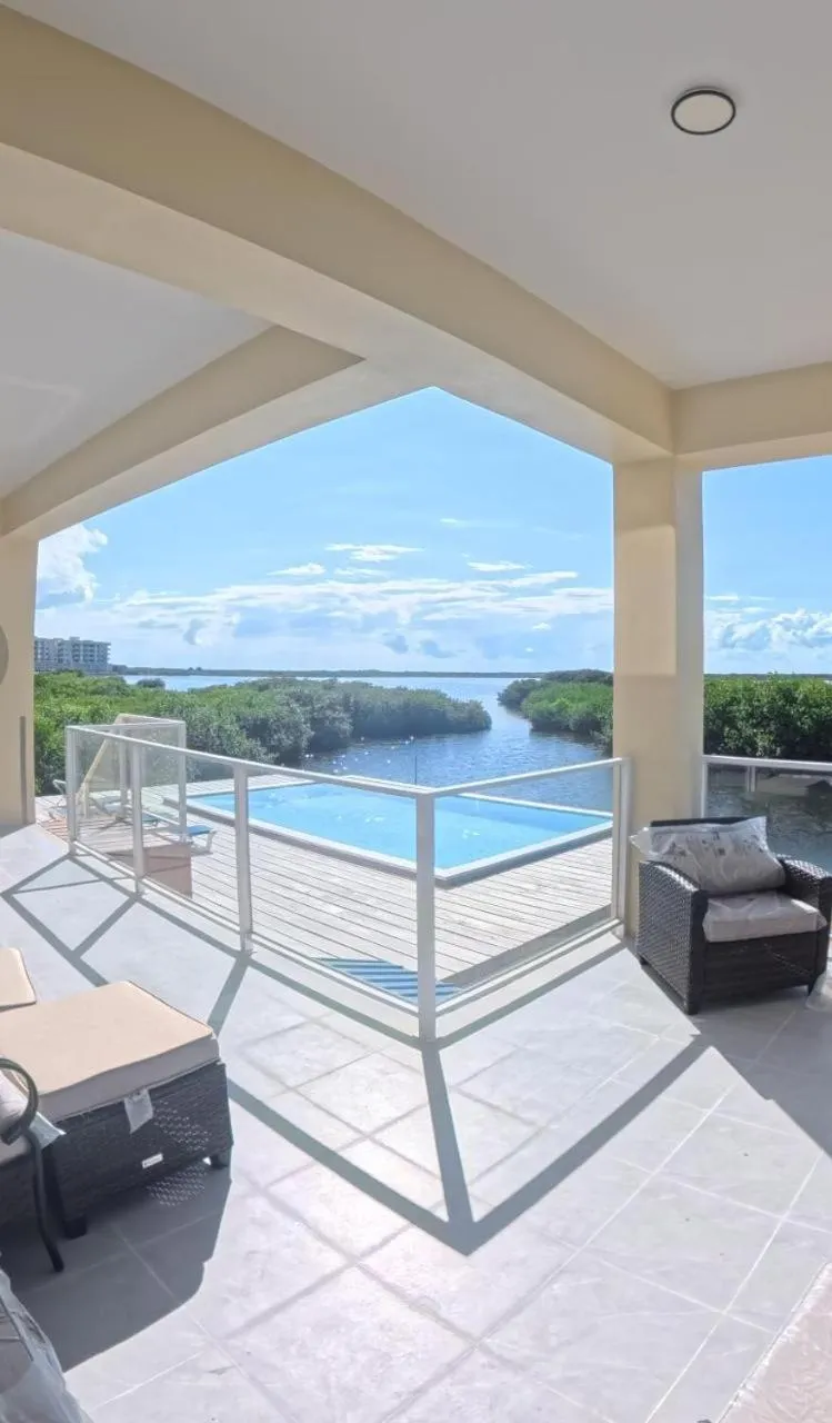 Balcony/Terrace in Bella Vista Resort Belize