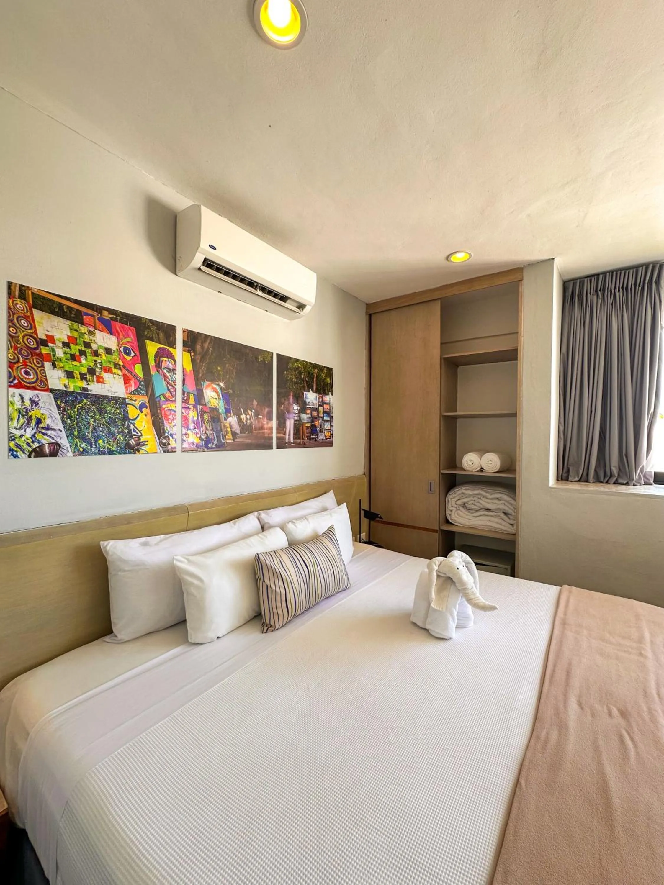 Bed in Hotelito del Mar Playa del Carmen