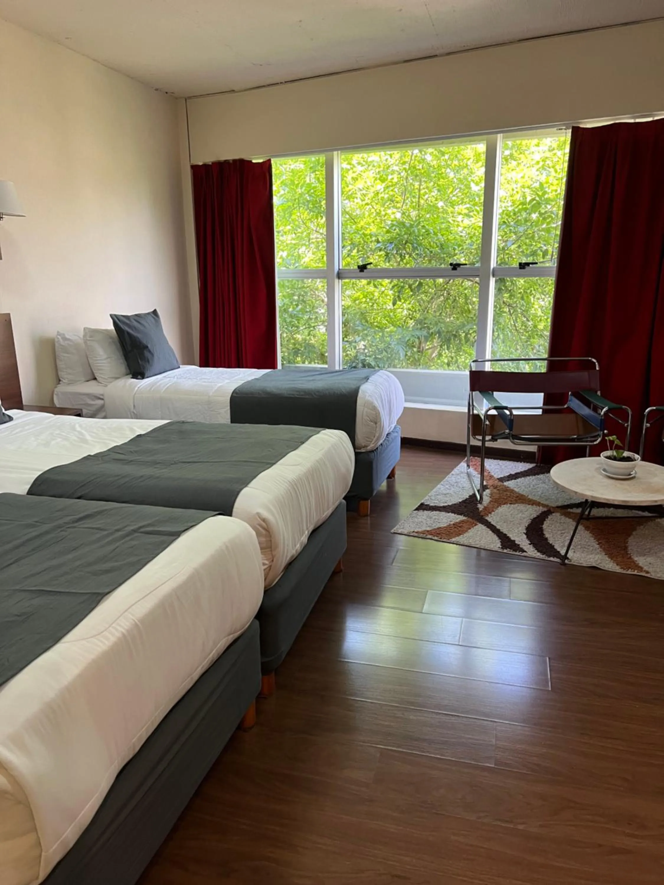 Property building, Bed in First Palermo Hotel