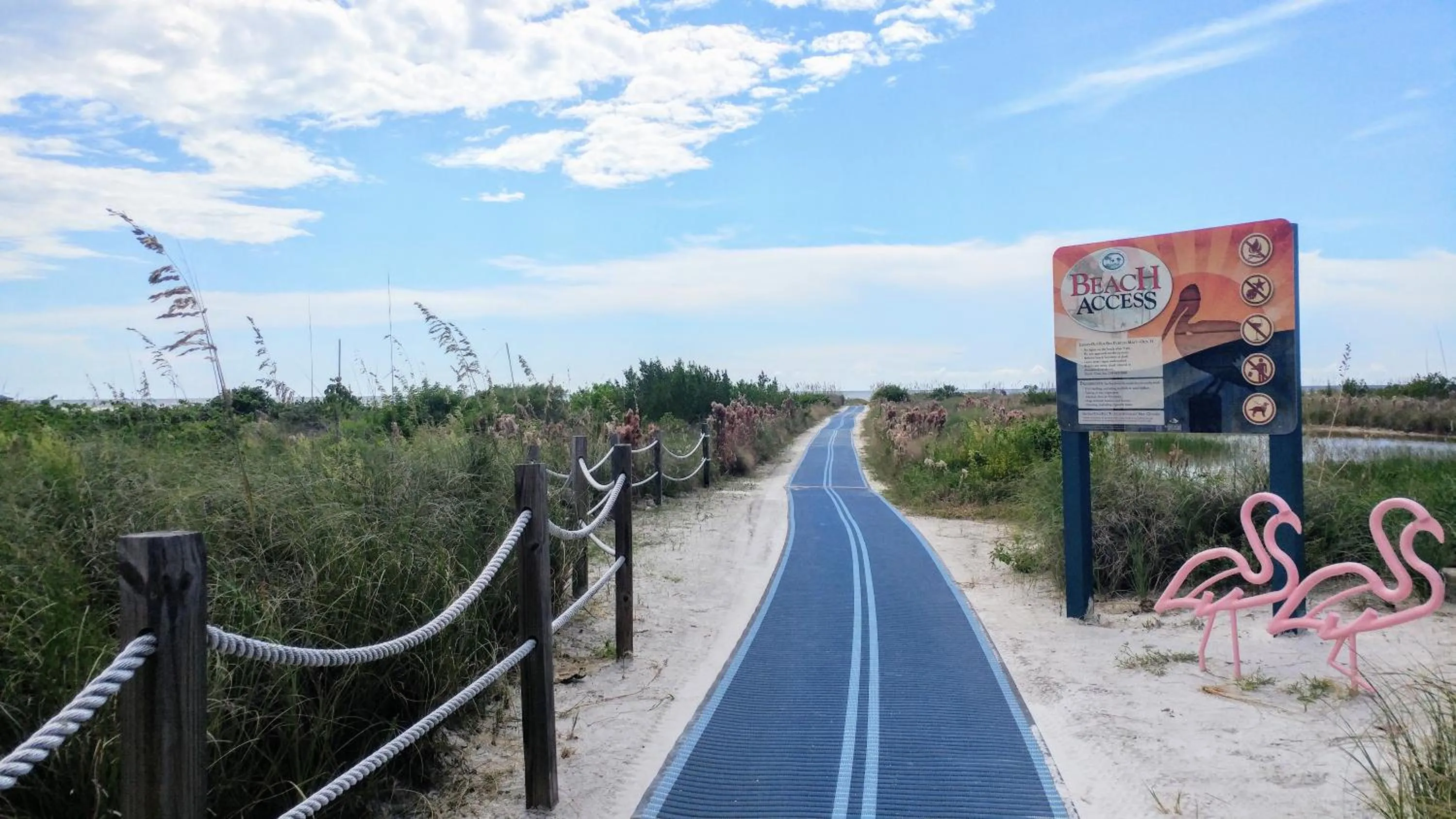 Beach in Flamingo Inn