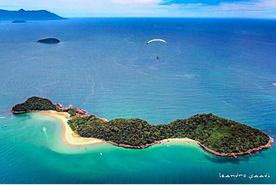 Aconchego 3 dorms, piscina, churrasq em Condomínio Fechado