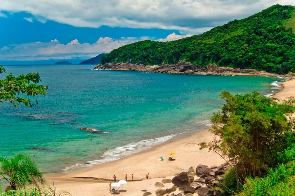 Aconchego 3 dorms, piscina, churrasq em Condomínio Fechado