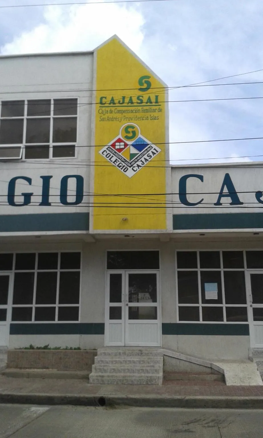 Property building in Posada J&J Forbes - 1