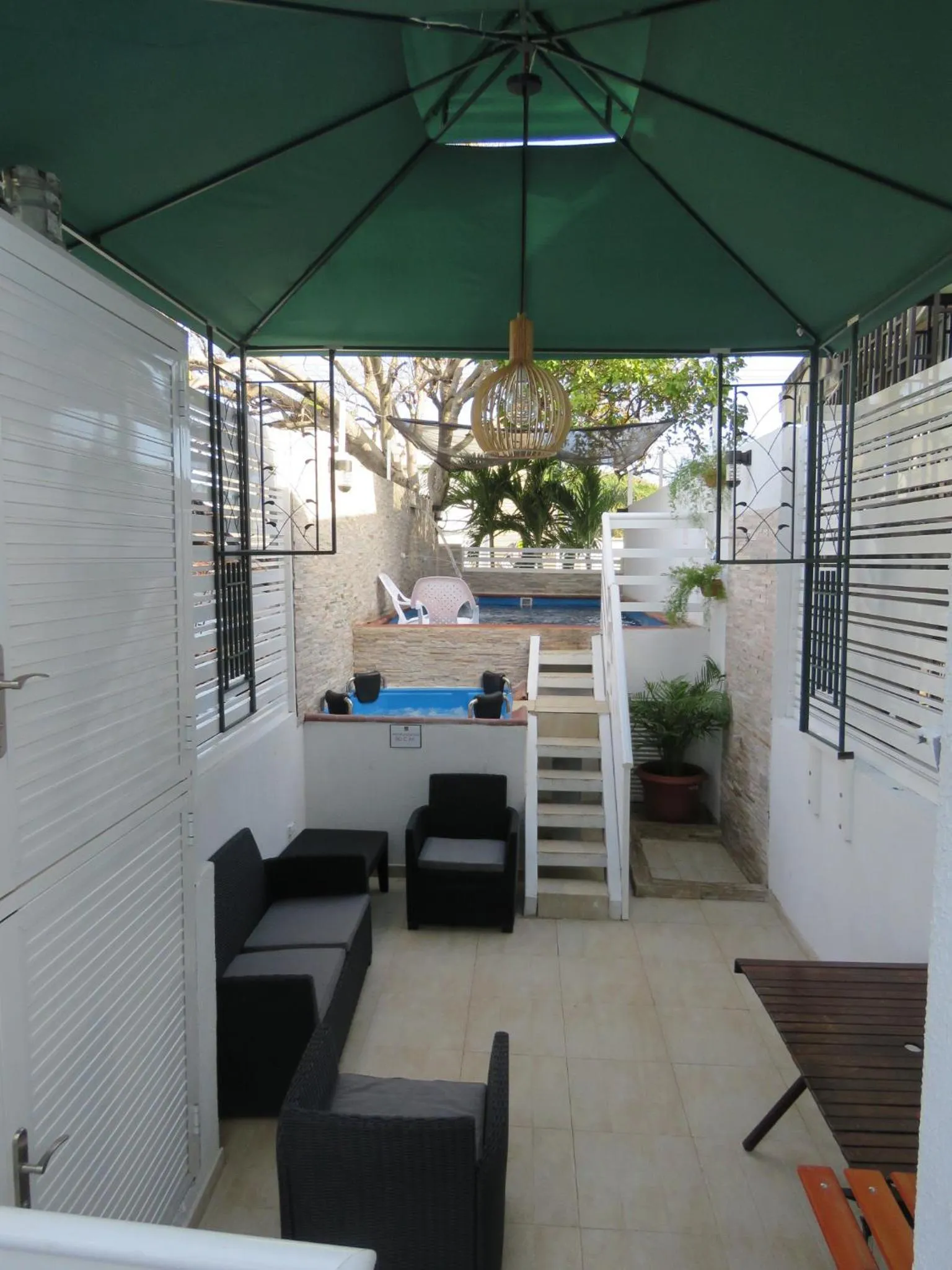 Posada J&J Forbes - 1