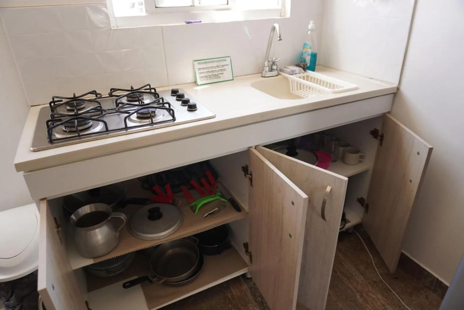 Posada J&J Forbes - 1