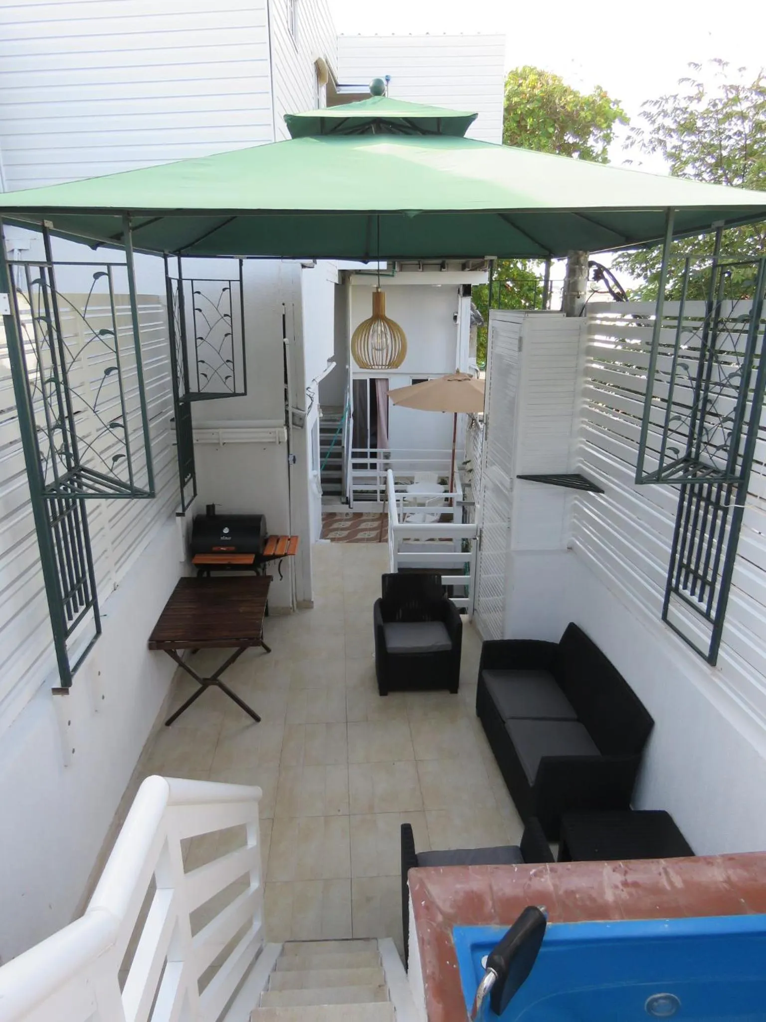 Posada J&J Forbes - 1