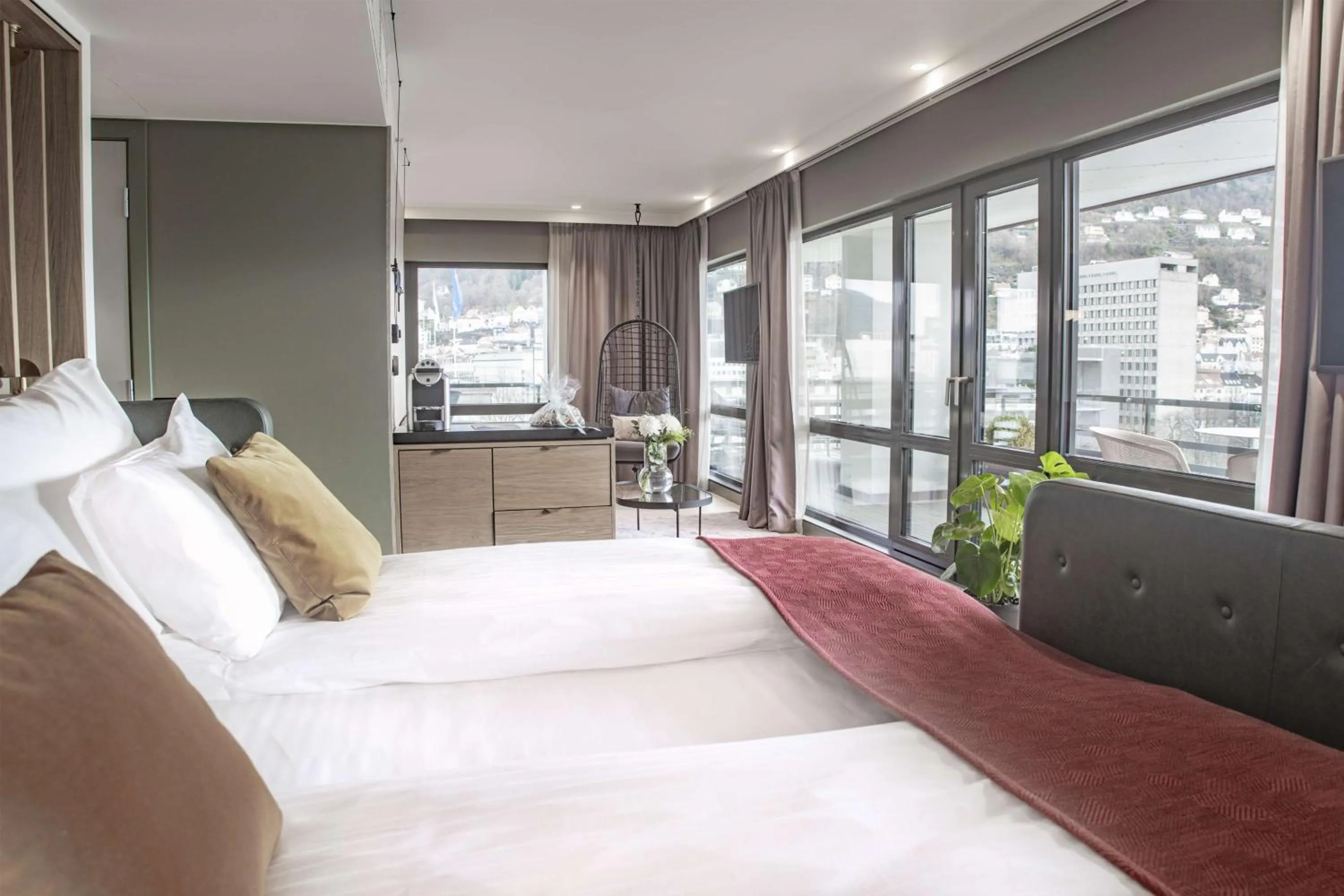 Bedroom, Bed in Hotel Norge by Scandic