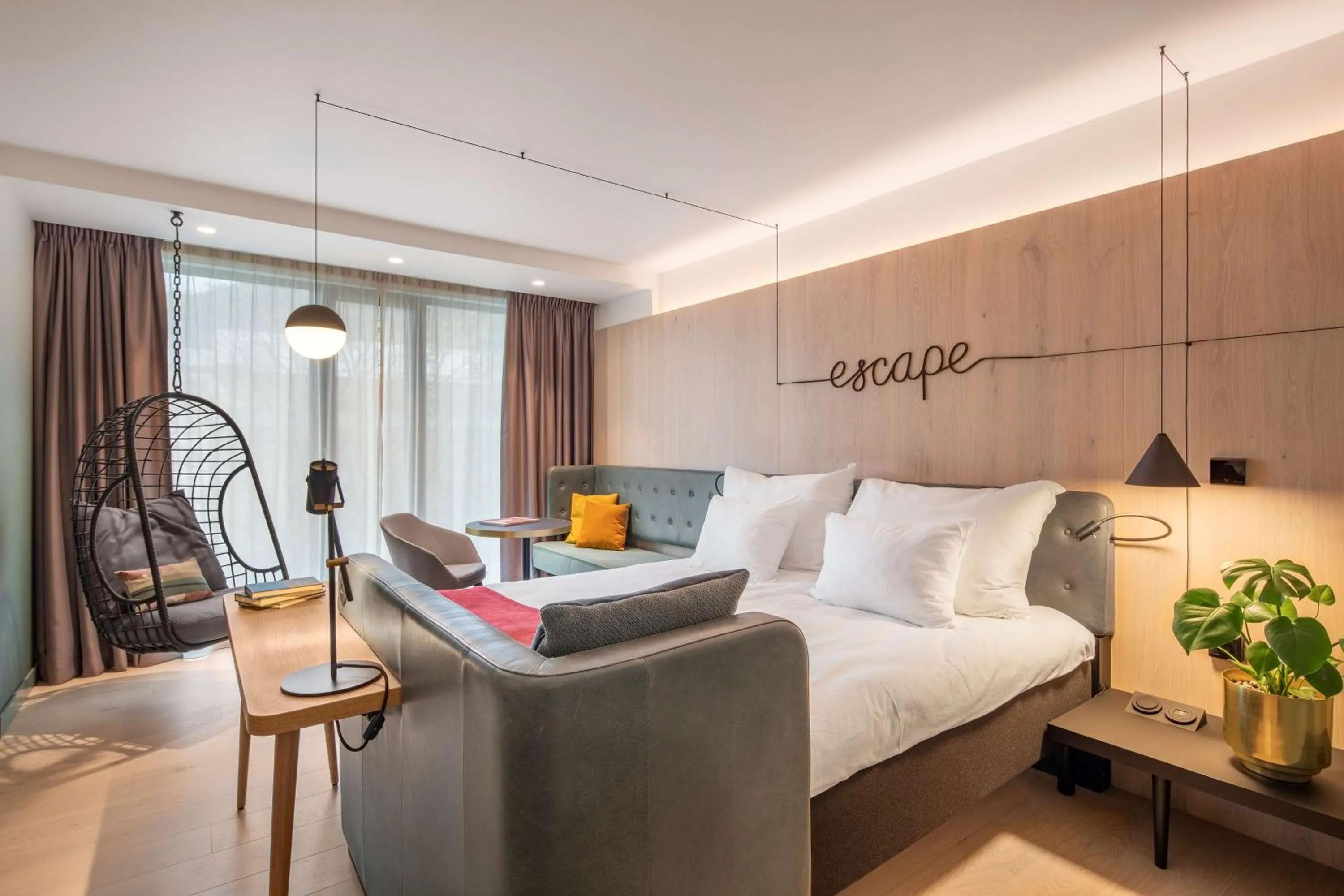 Bedroom, Bed in Hotel Norge by Scandic