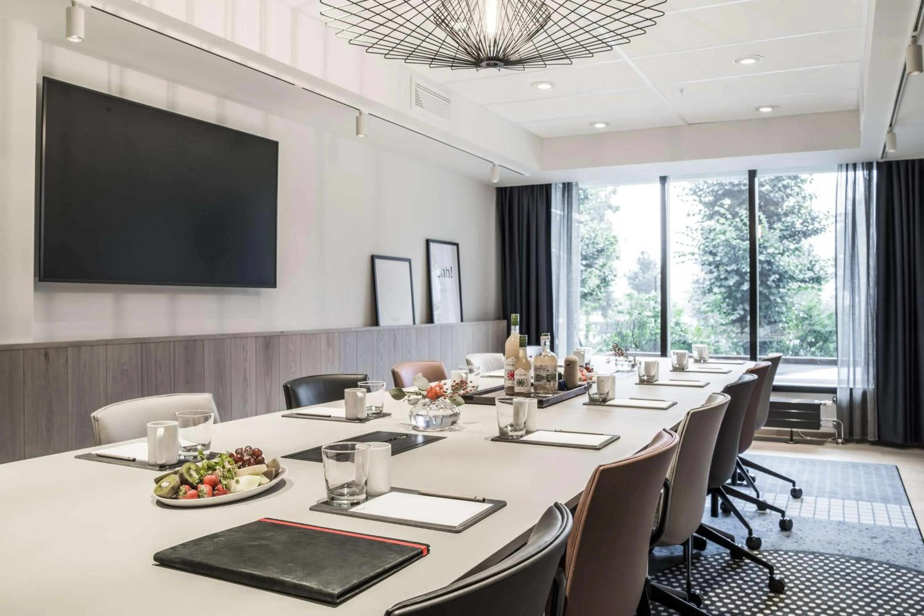 Meeting/conference room in Hotel Norge by Scandic