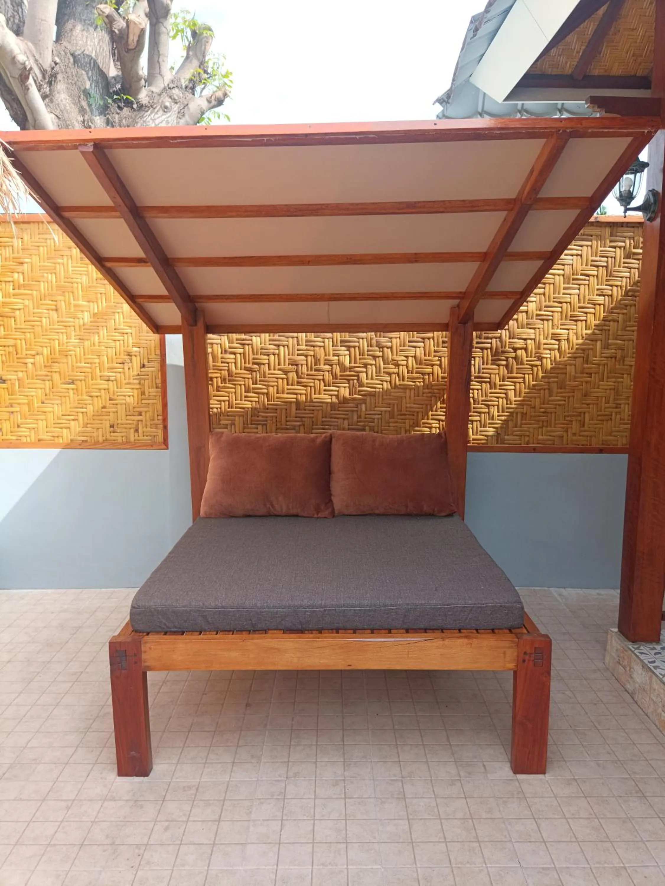 Property building in Villa Kinagu