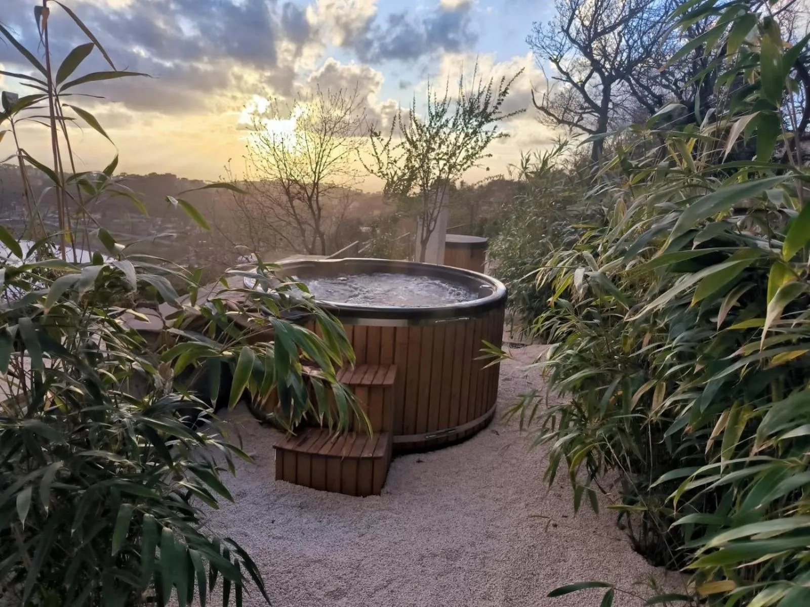 Hot Tub in La Locanda Del Pontefice - Luxury Country House