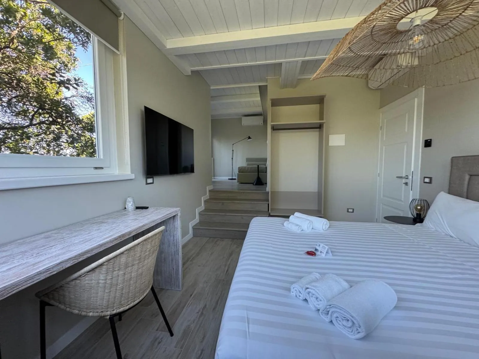 Bed in La Locanda Del Pontefice - Luxury Country House