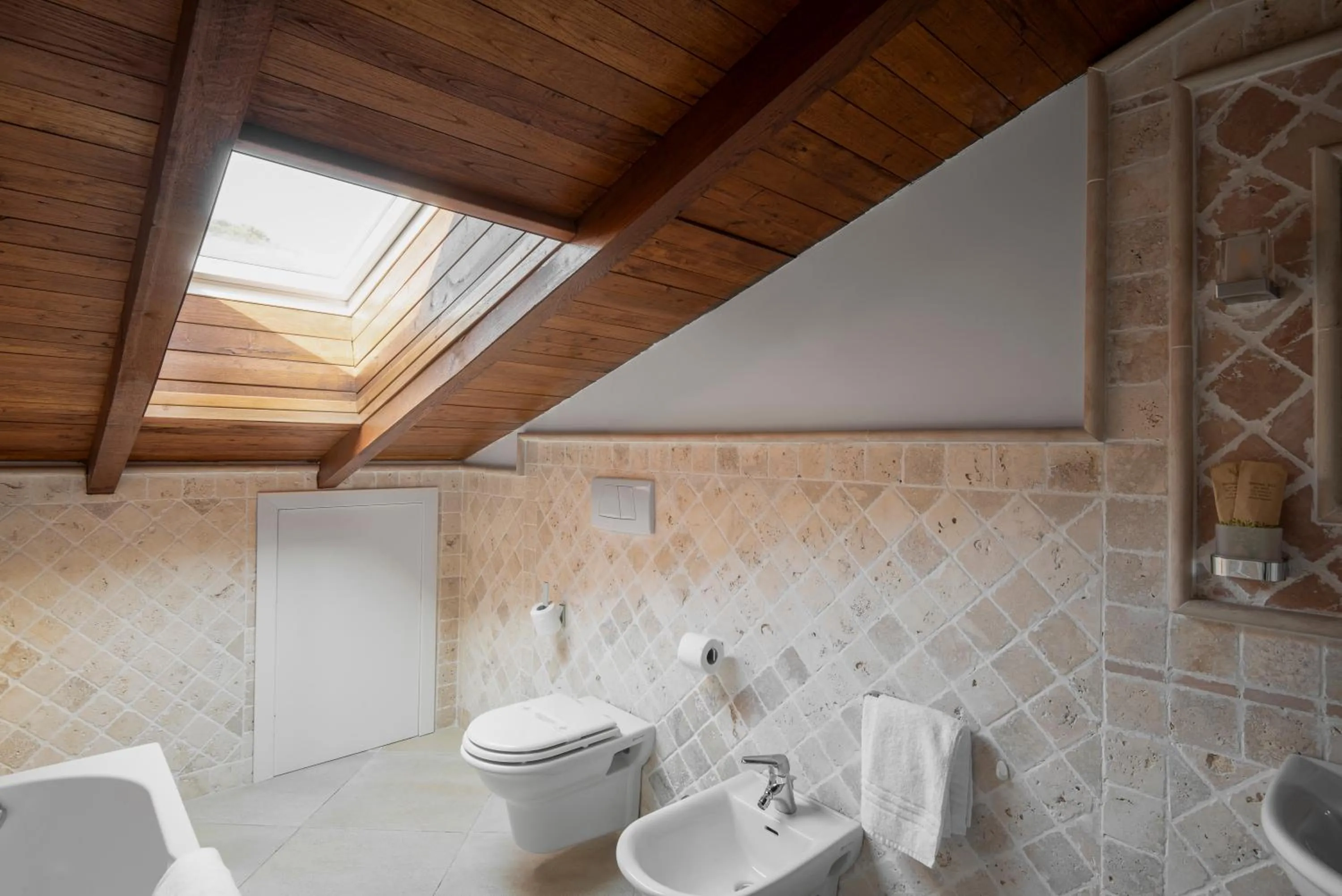 Toilet in La Locanda Del Pontefice - Luxury Country House