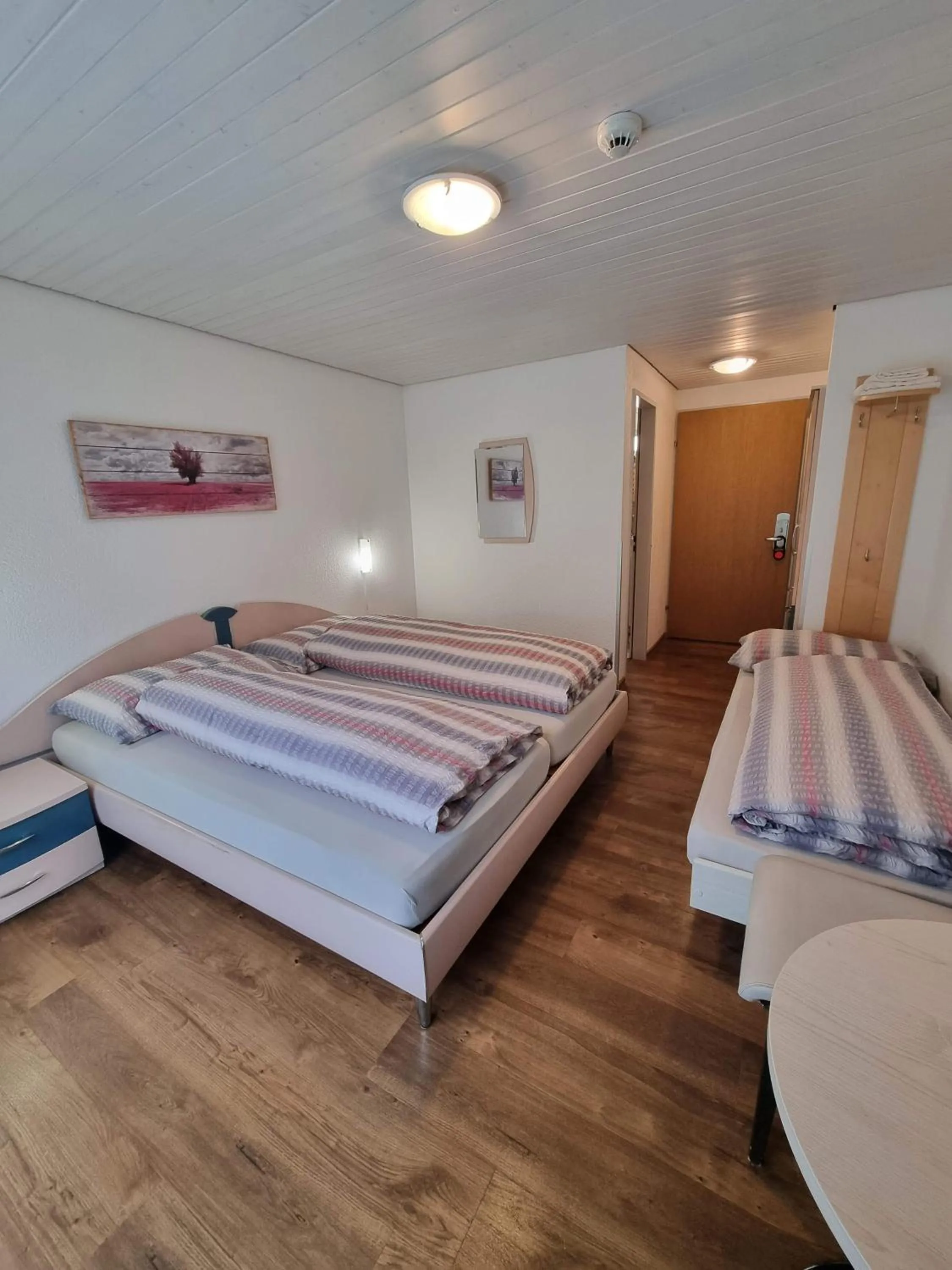 Photo of the whole room, Bed in Hotel Astoria