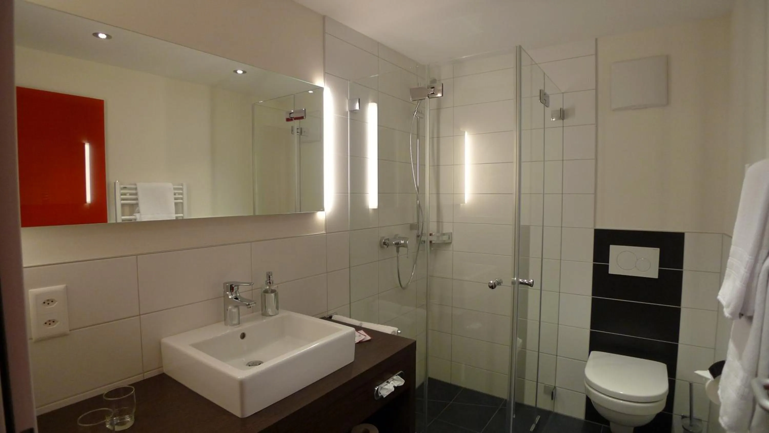 Toilet in Hotel Astoria