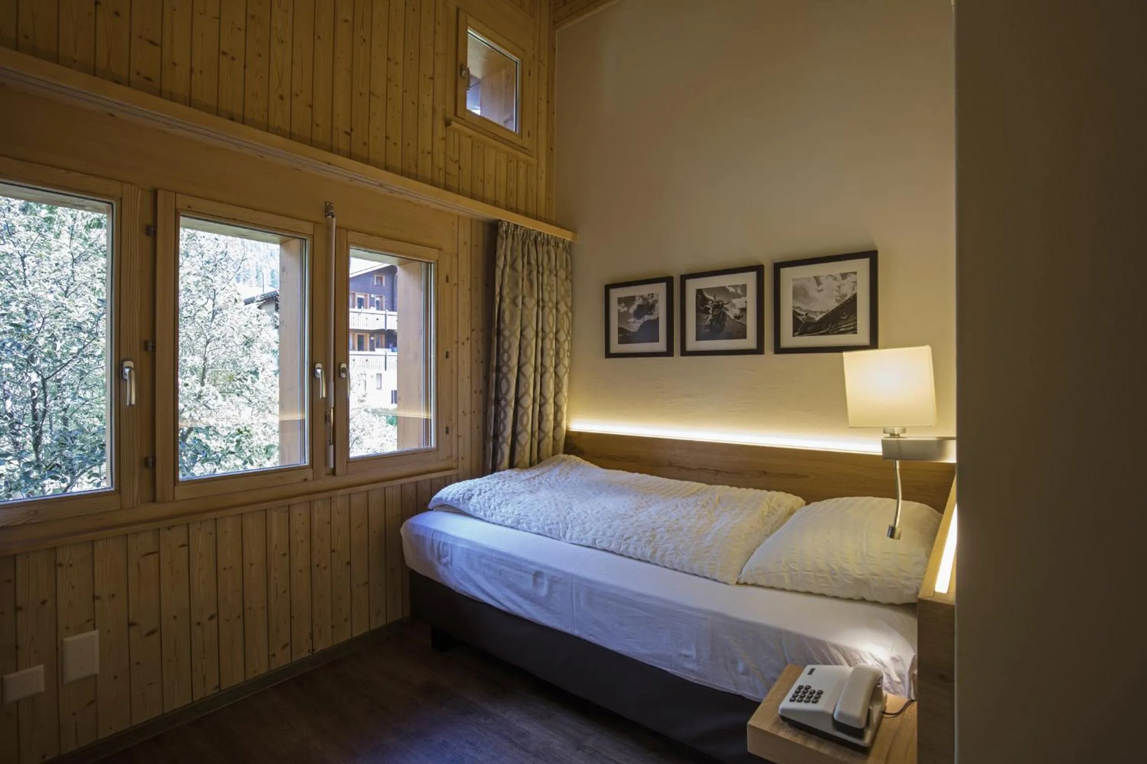 Other, Bed in Hotel Landhaus