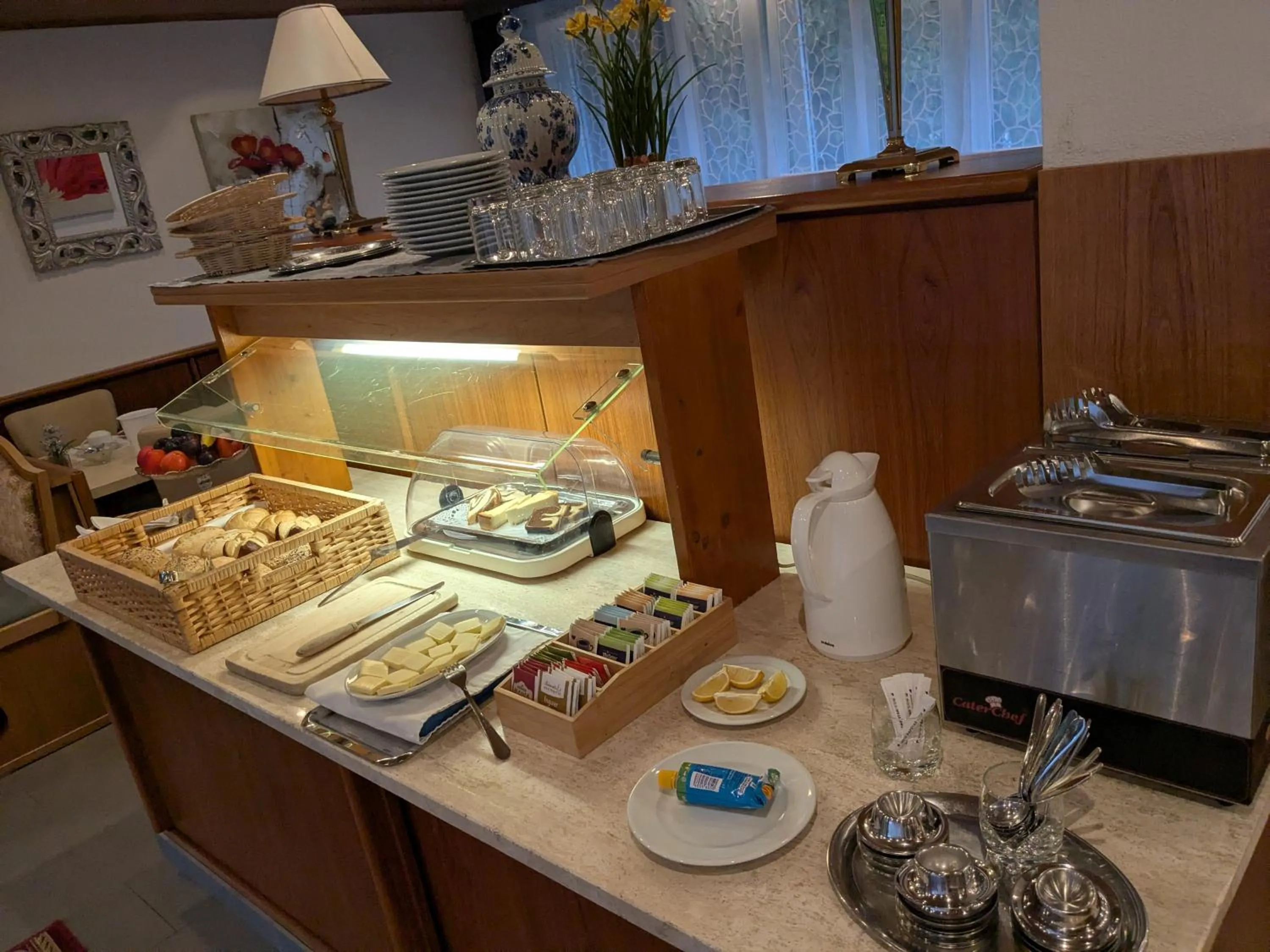 Buffet breakfast in Hotel Park Eden