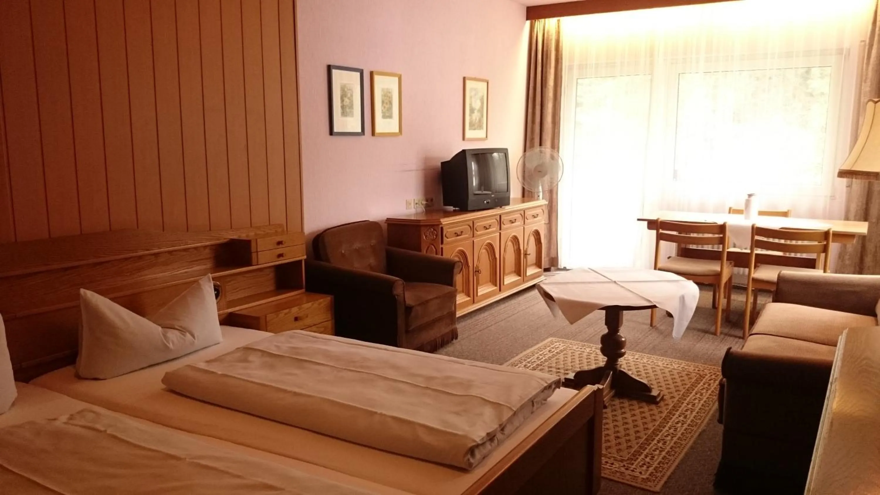 Photo of the whole room, Bed in Hotel Park Eden