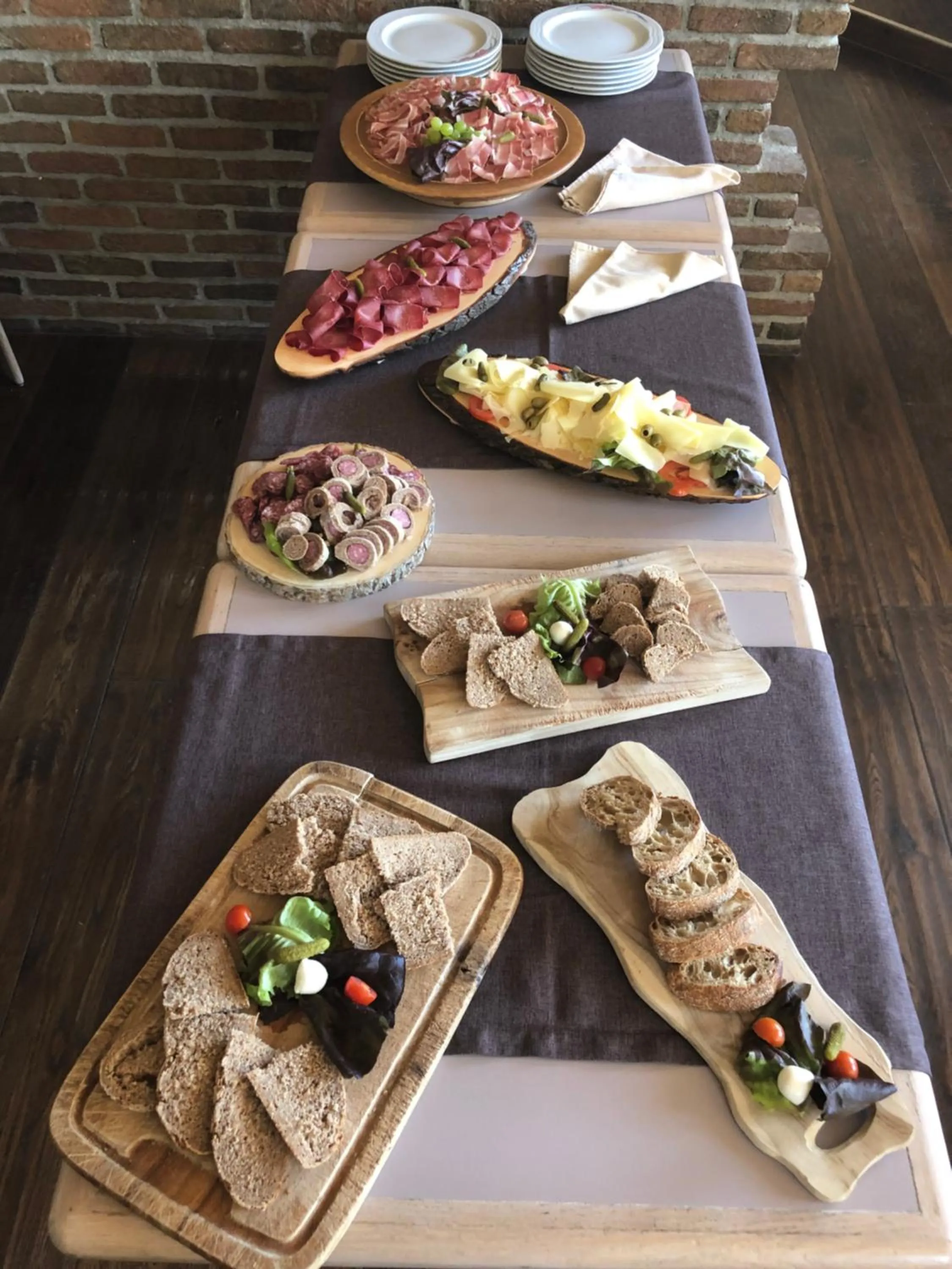 Breakfast in Hotel Le Postillion