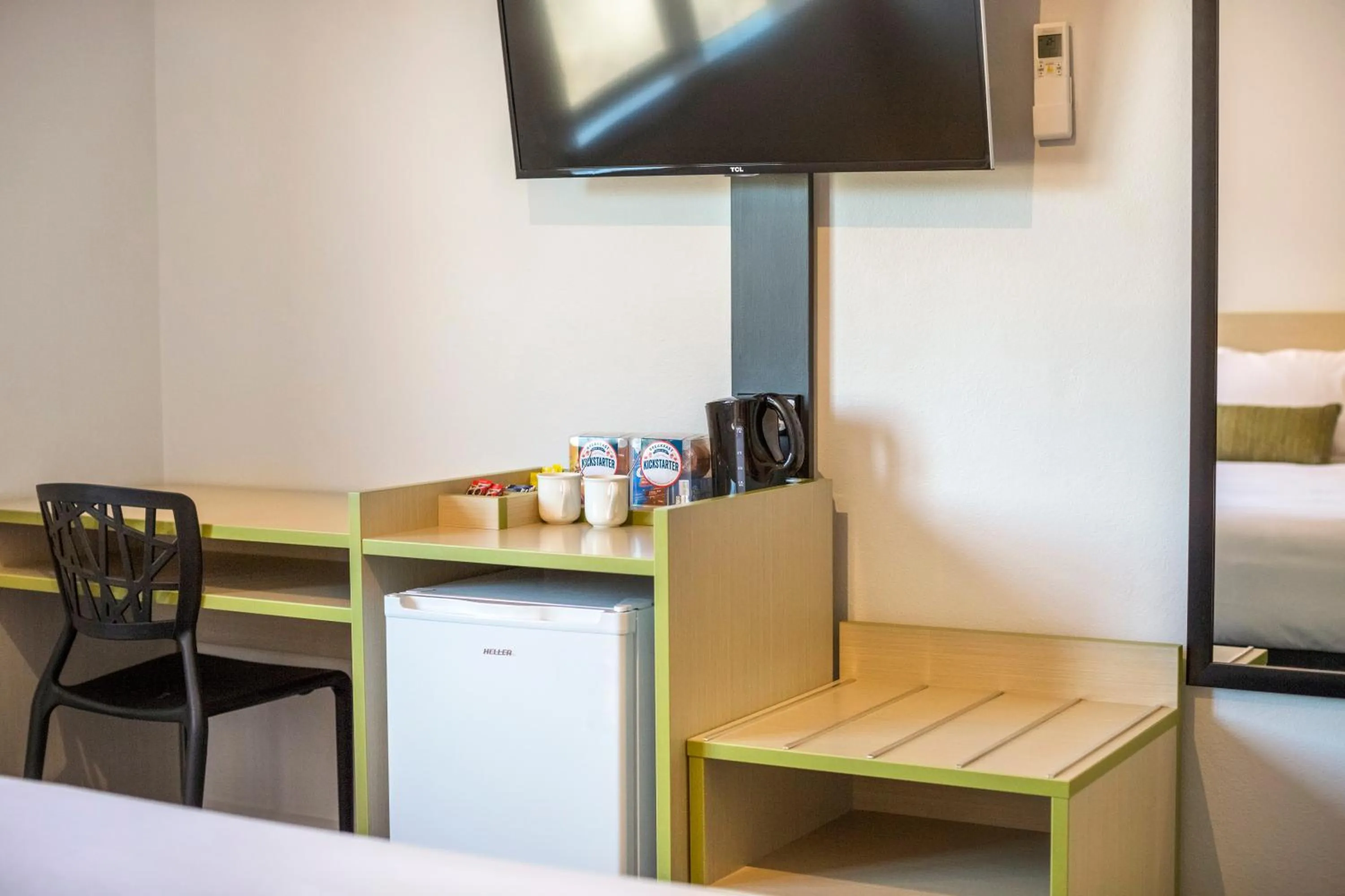 TV and multimedia in Nightcap at Hume Hotel