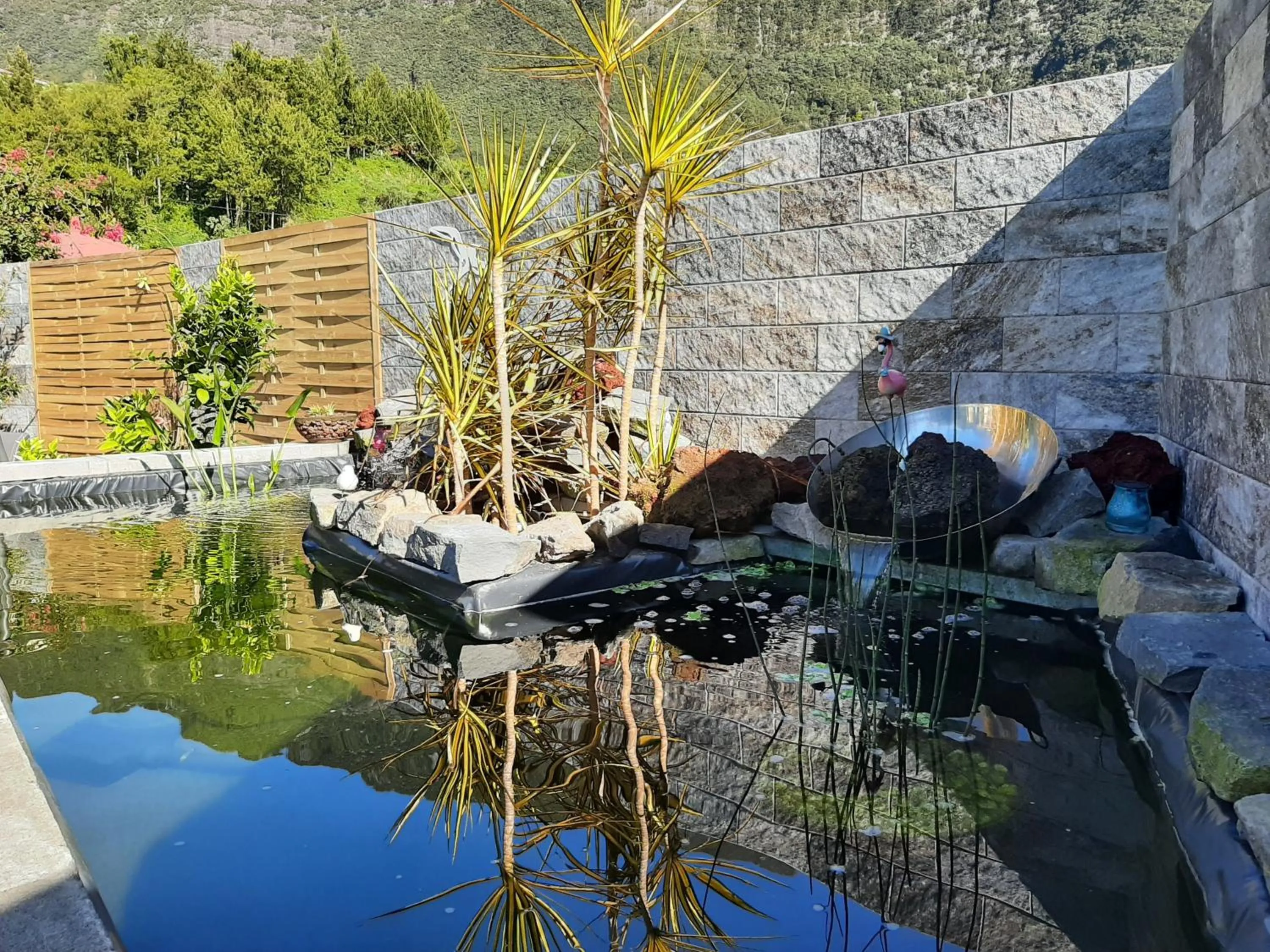 La Croisee des Sentiers