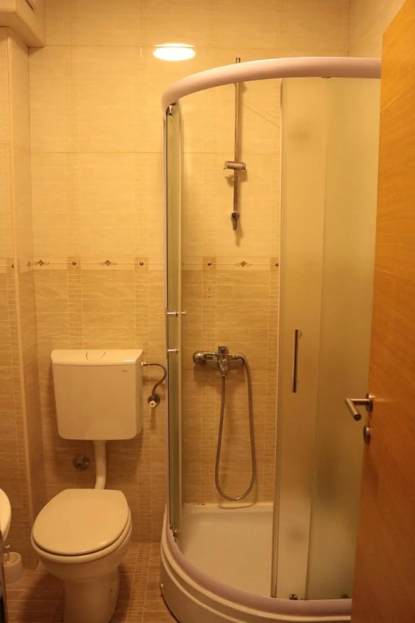 Twin Room in Hotel Perjanik