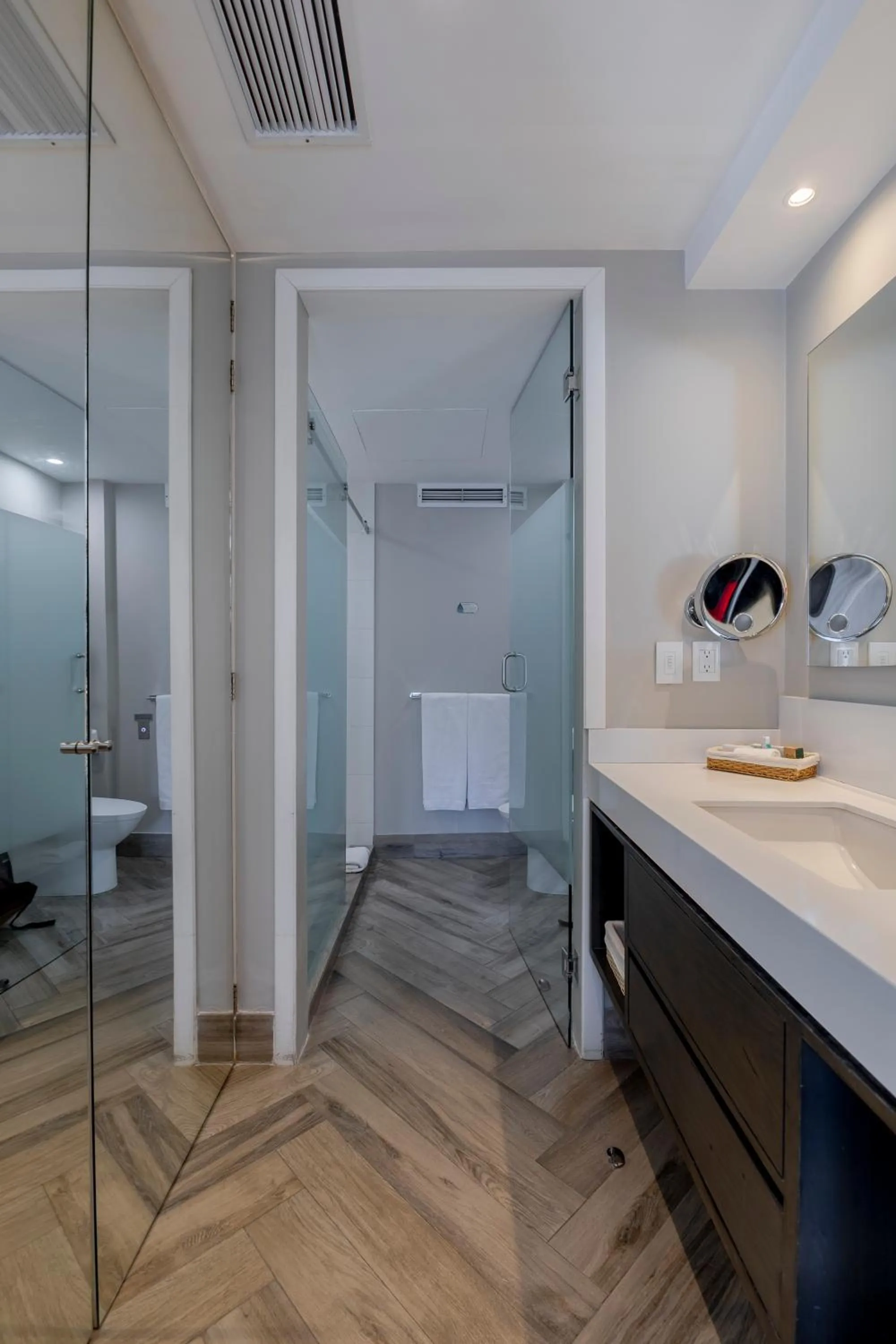 Shower in Isaaya Hotel Boutique by WTC