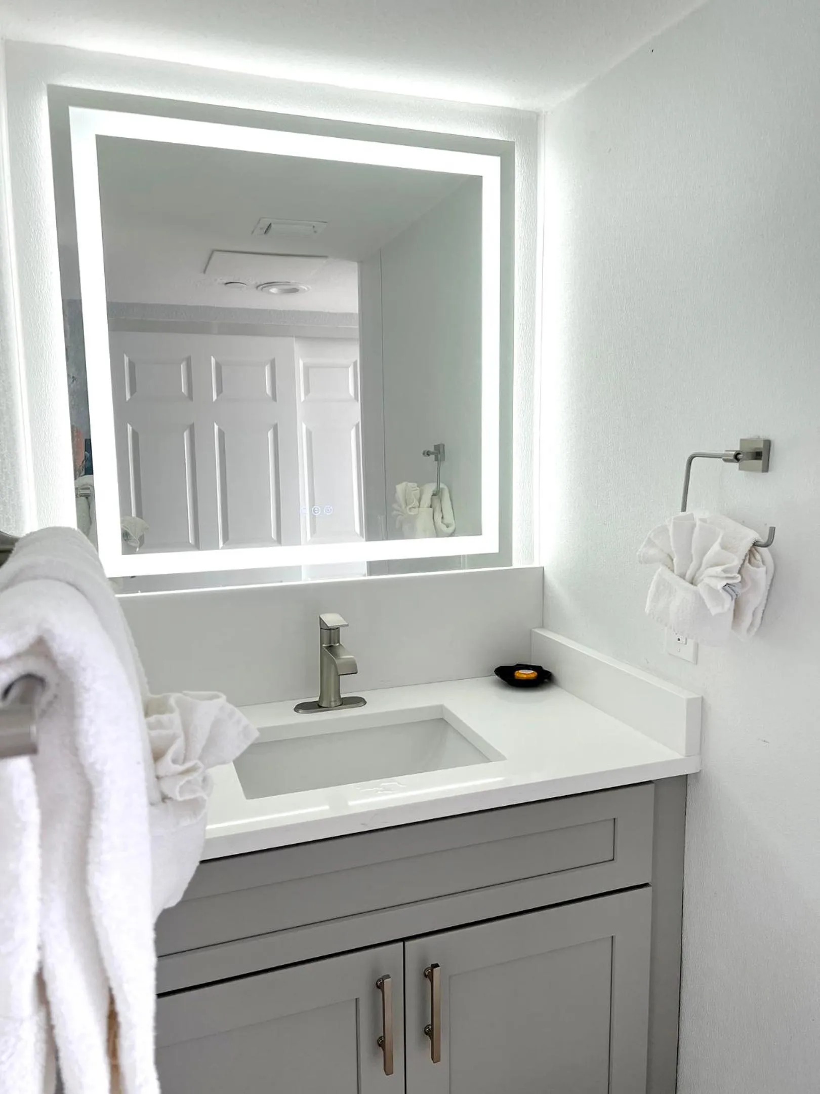 Bathroom in Lani Kai Island Resort