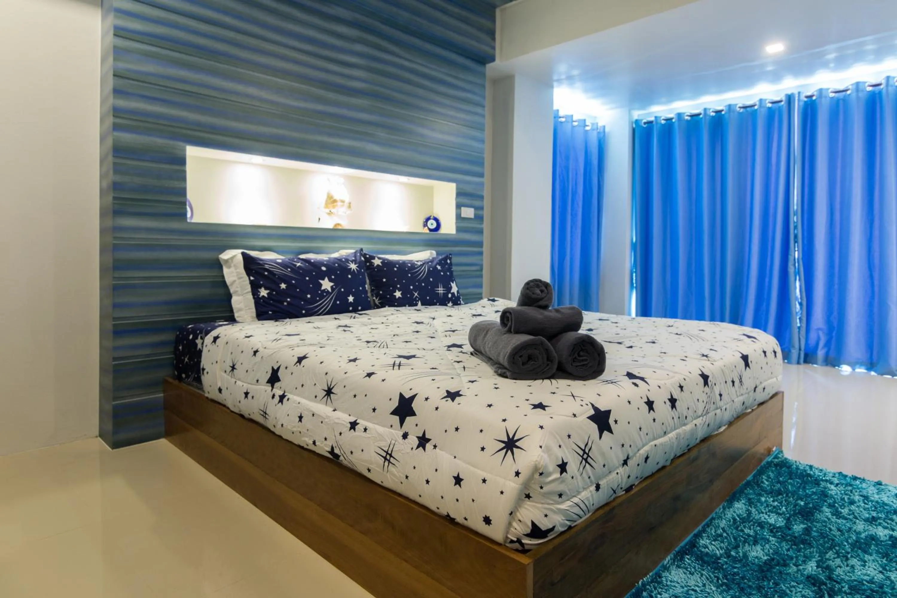 Bed in 2 Feel Bed Station