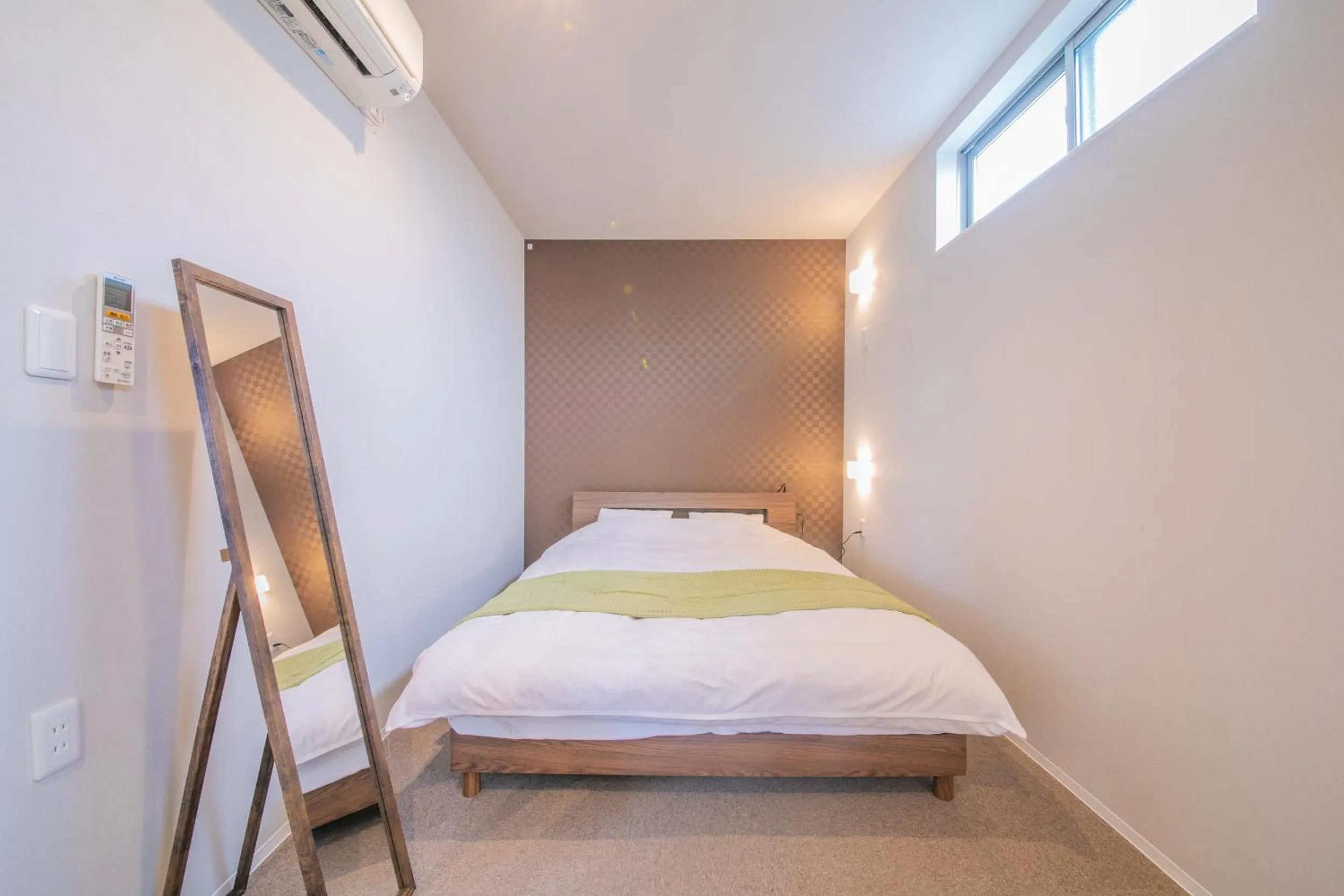 Bed in KIZUNA HOTEL Gojo Kiyomizu-dera Kamogawa