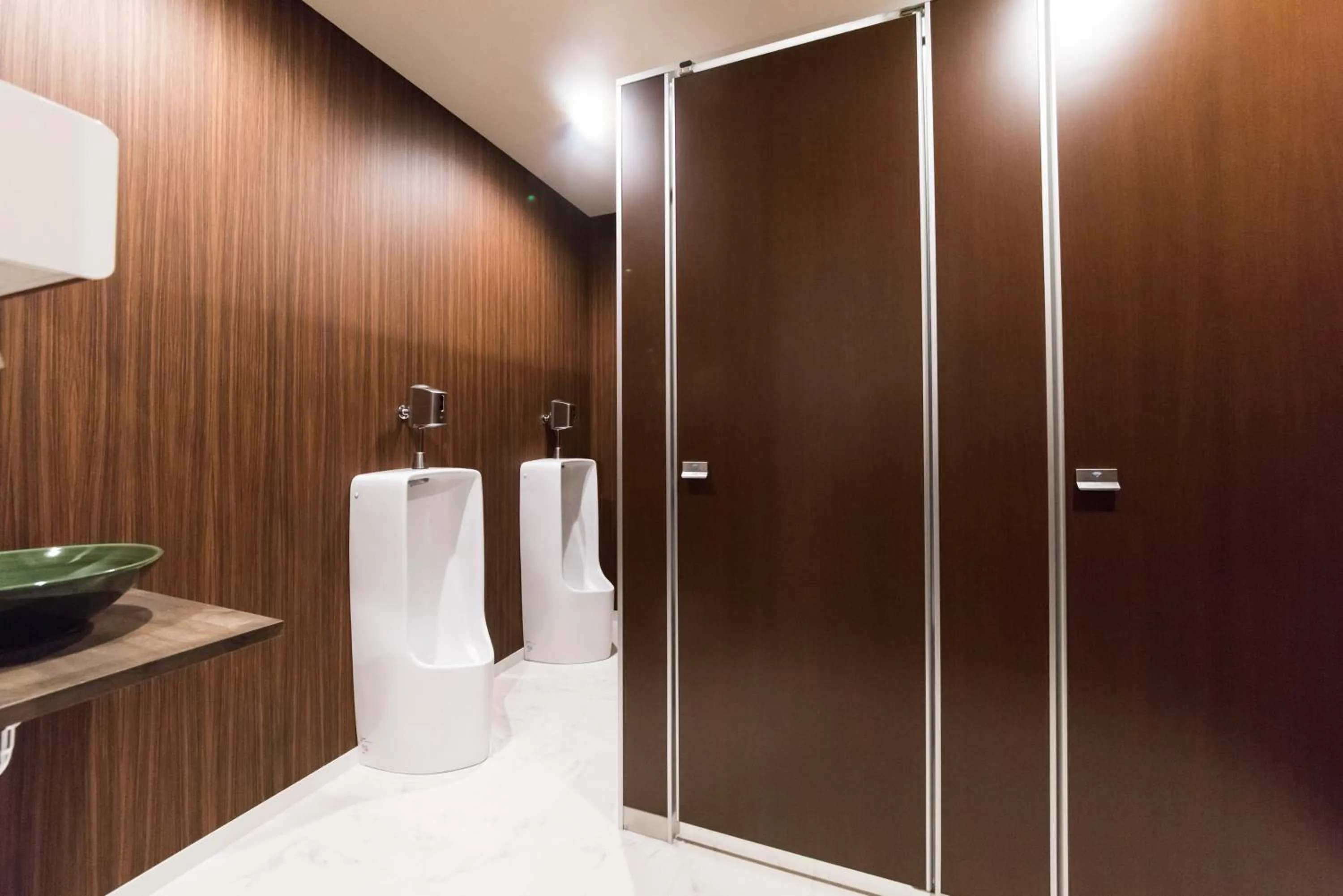 Toilet in KIZUNA HOTEL Gojo Kiyomizu-dera Kamogawa