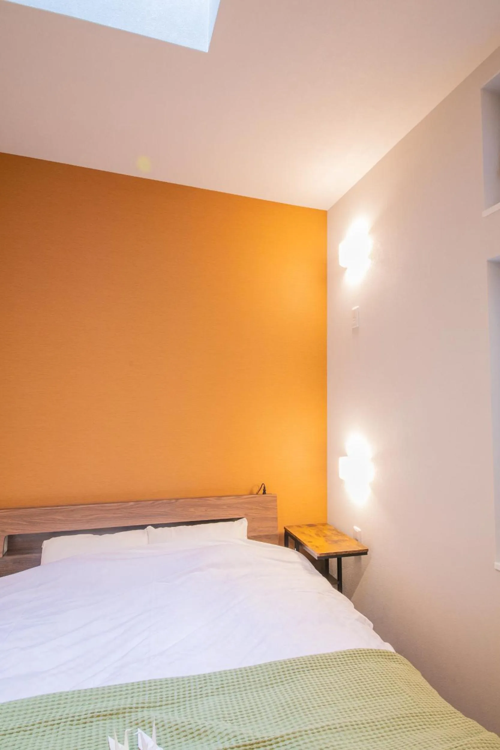 Bed in KIZUNA HOTEL Gojo Kiyomizu-dera Kamogawa