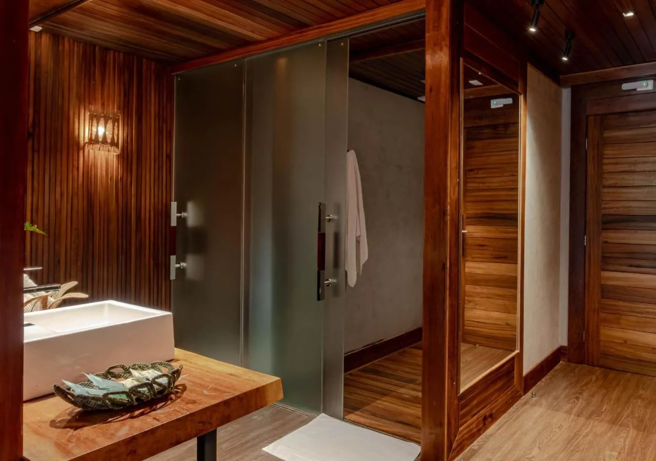 Bathroom in Uiara Amazon Resort