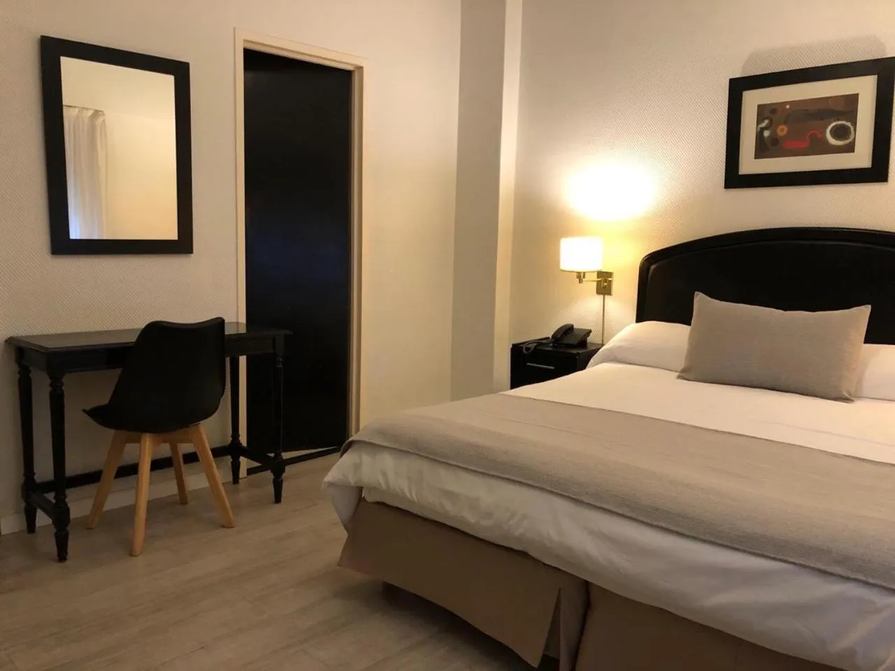 Bed in Hotel La Perla