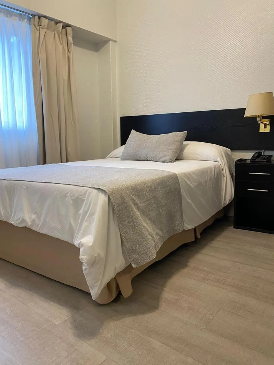 Bed in Hotel La Perla