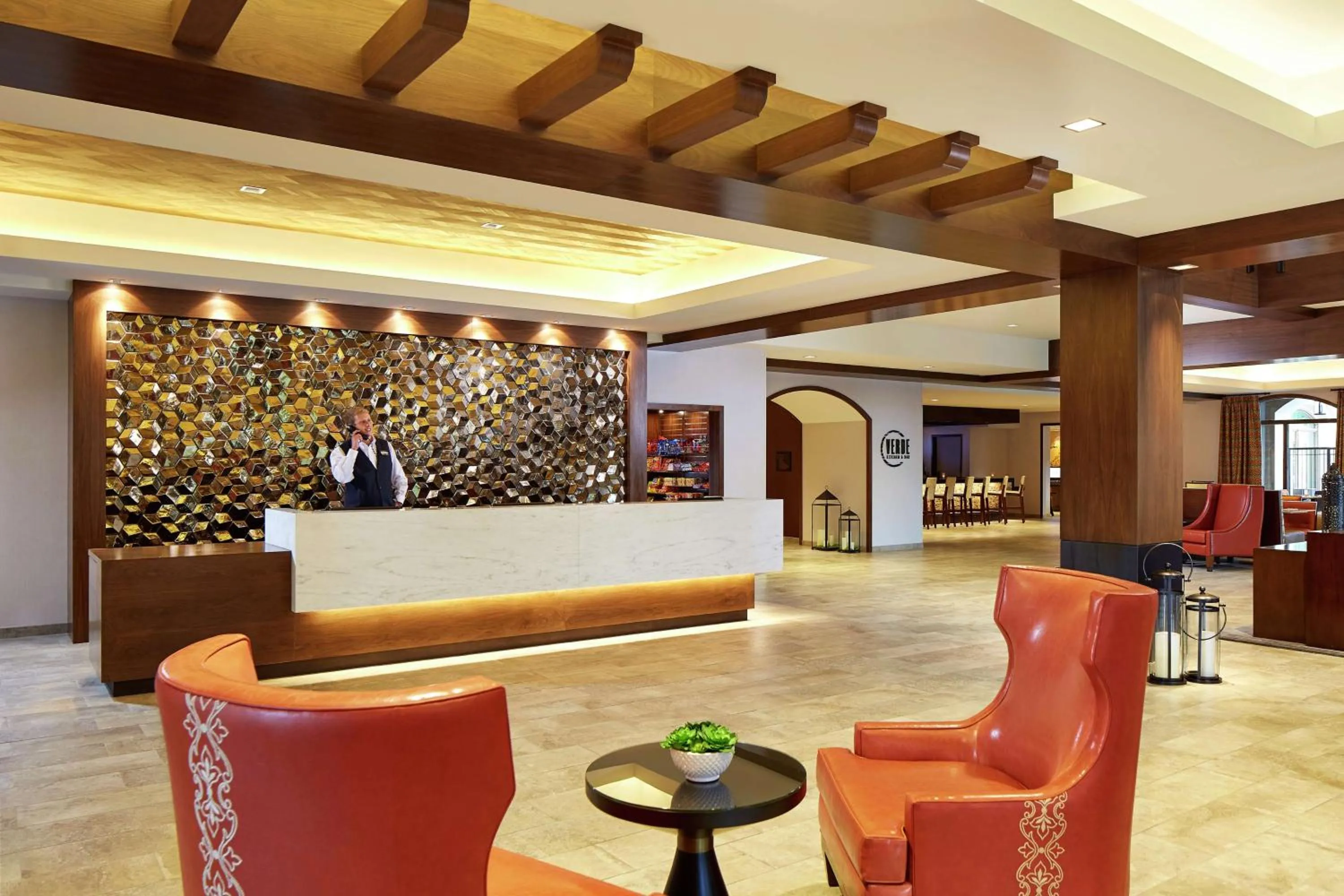 Lobby or reception in Hilton Garden Inn San Diego Old Town/Sea World Area