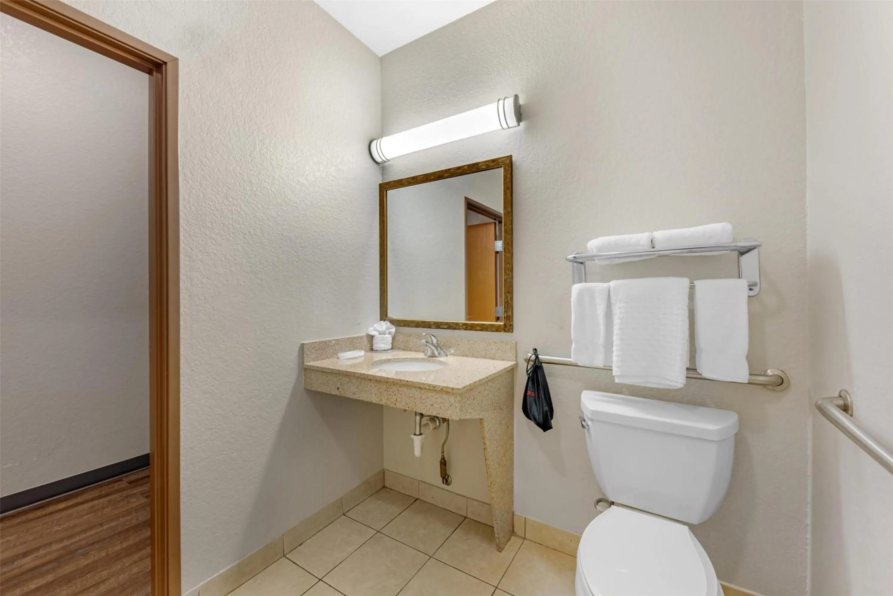 Bathroom in Best Western Plus San Antonio East Inn & Suites