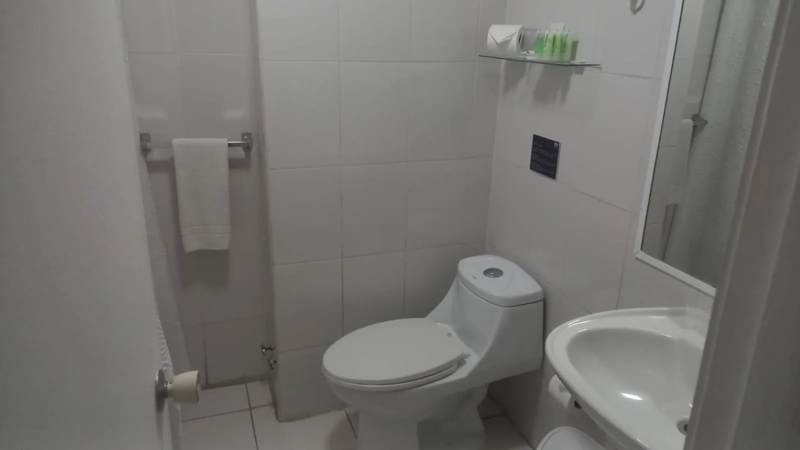 Bathroom in Hotel Presidente