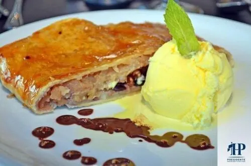 Restaurant/places to eat in Hotel Presidente