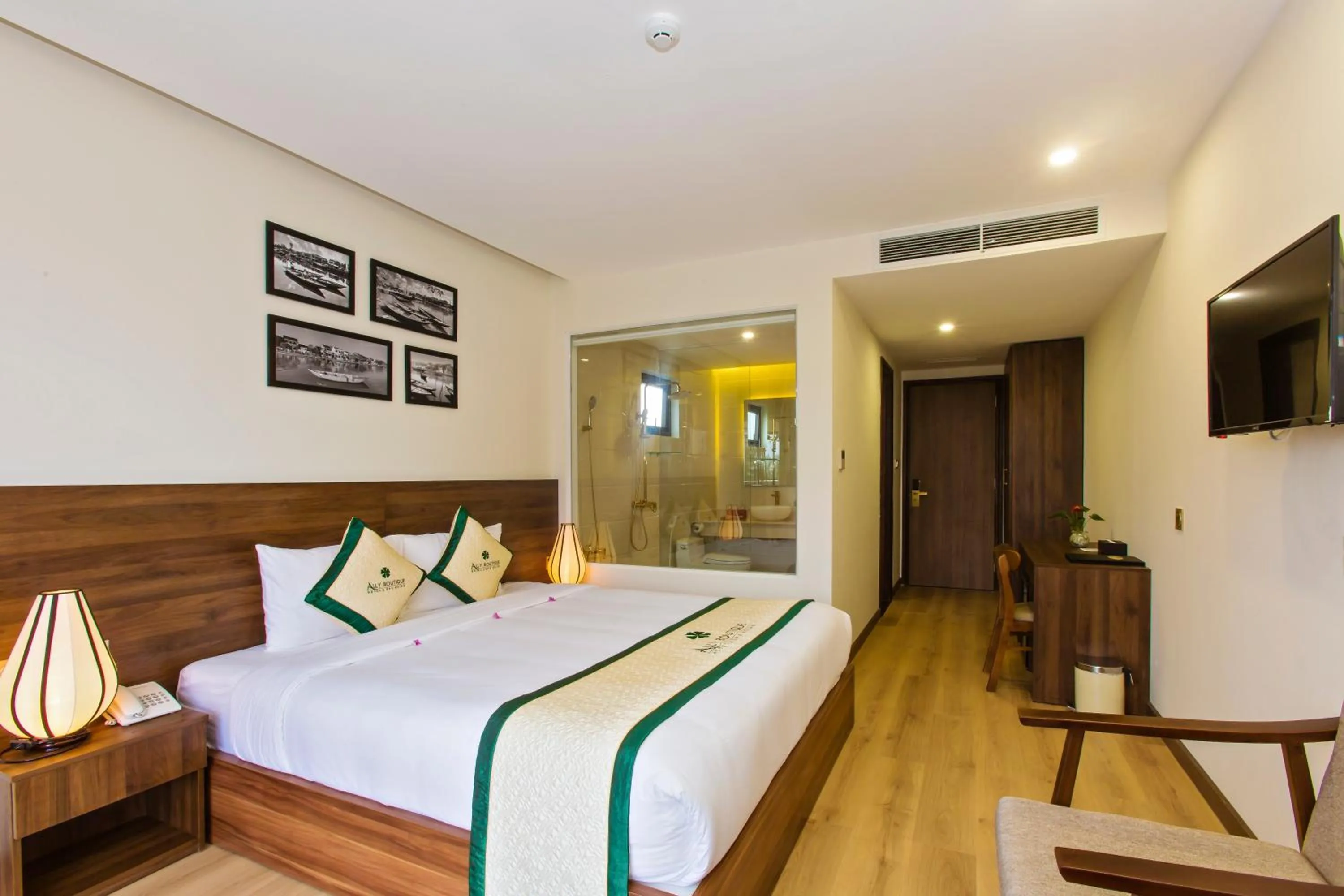 Photo of the whole room, Bed in Ally Beach Boutique Hotel Hoian