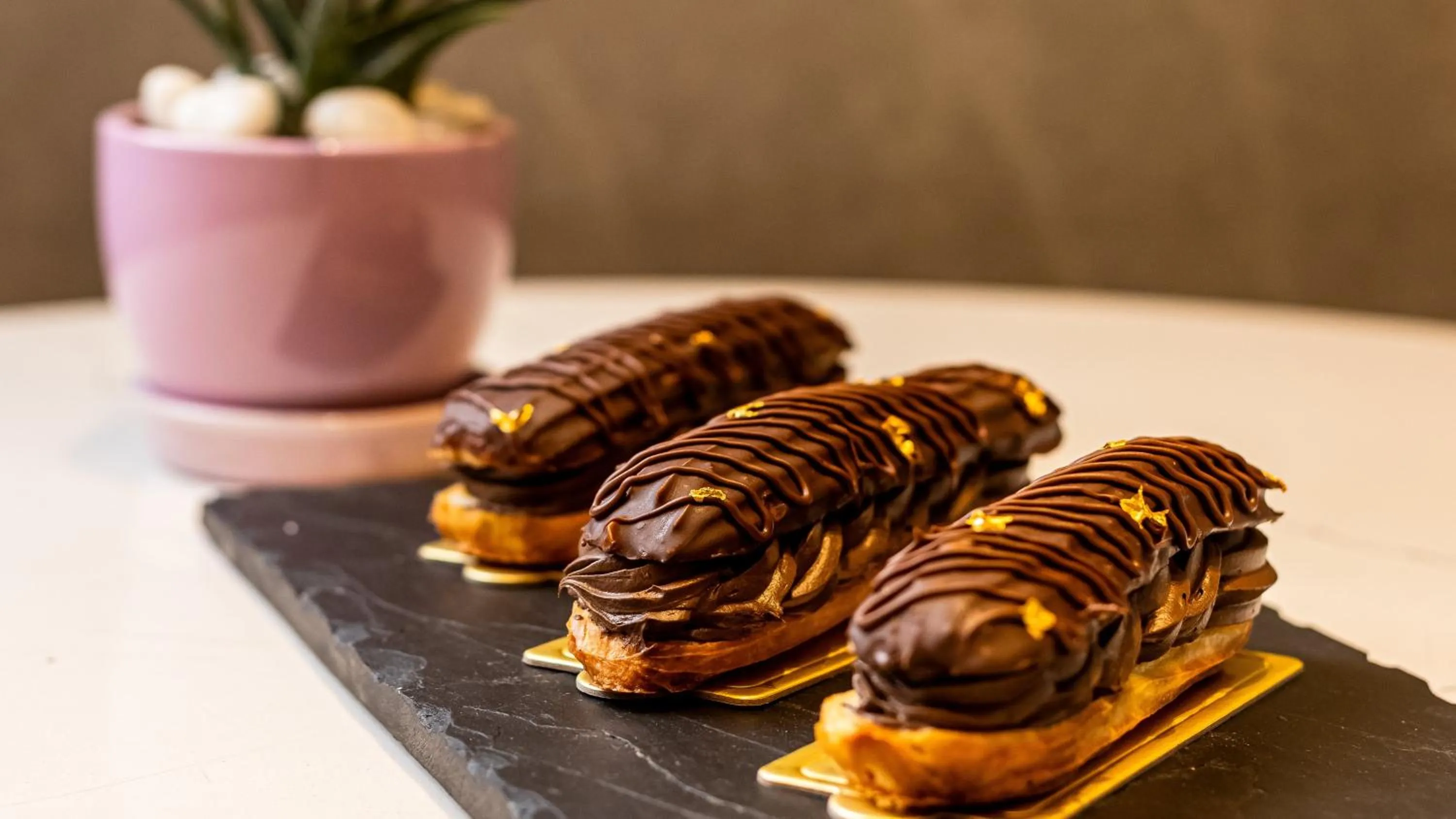 Restaurant/places to eat in Crowne Plaza Today Gurugram by IHG