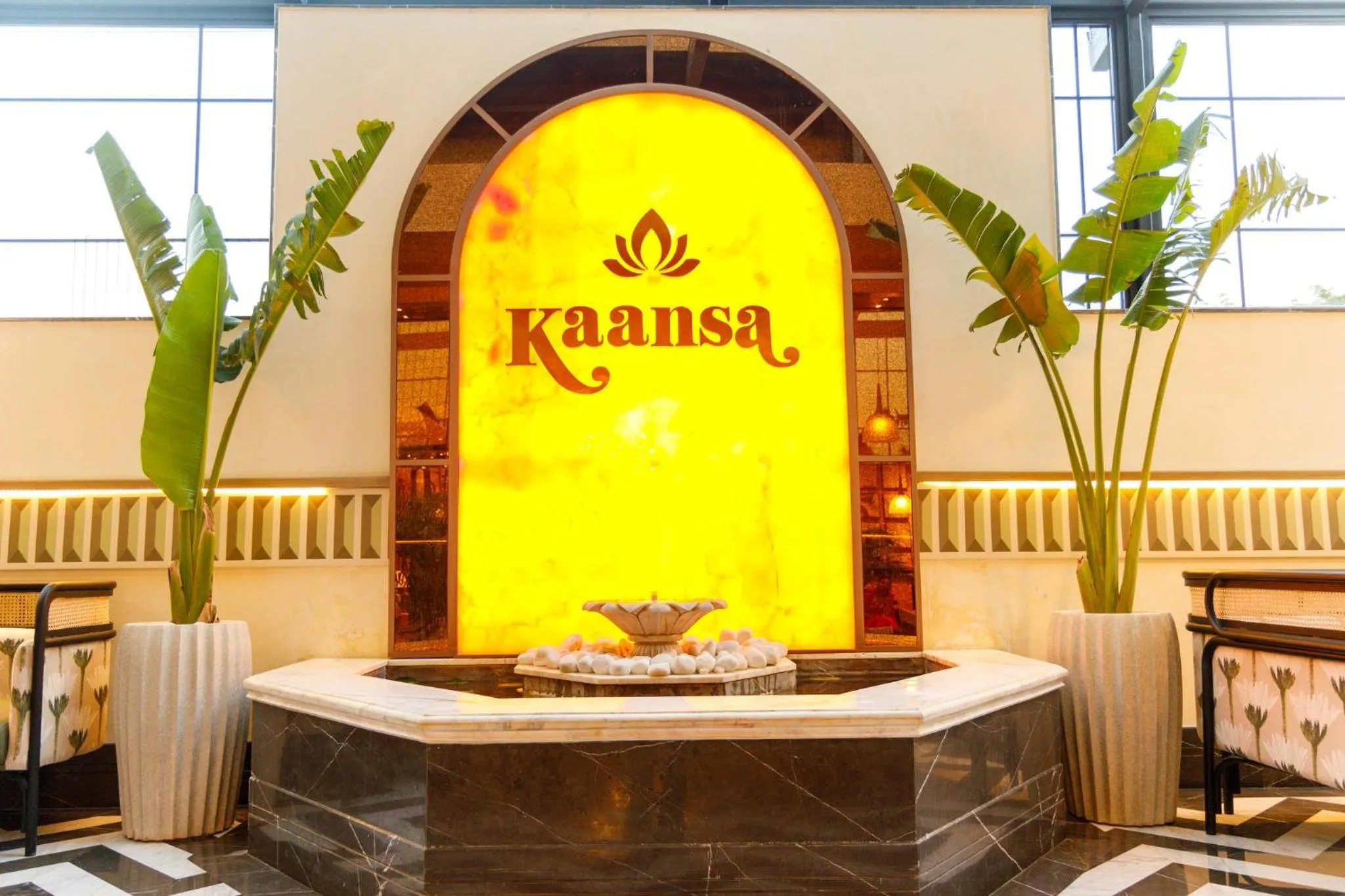 Restaurant/places to eat in Crowne Plaza Today Gurugram by IHG