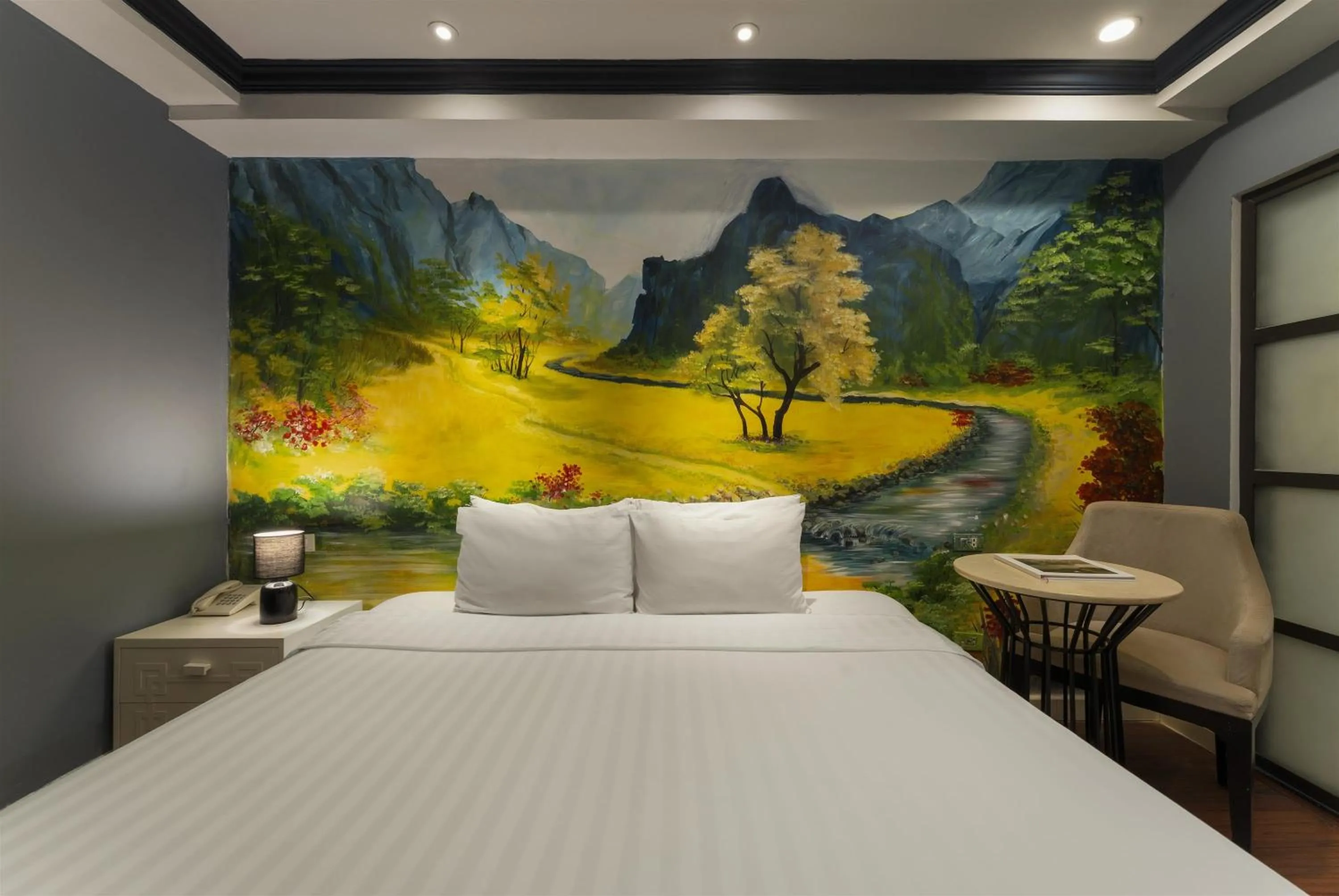 Bed in Hanoi La Selva Hotel