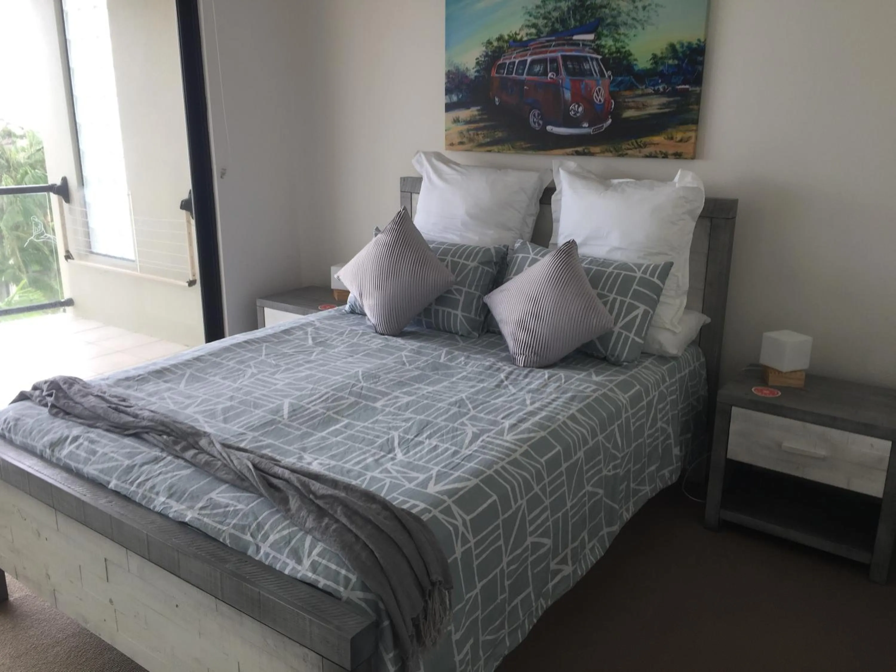 Bed in Mariners Resort Kings Beach