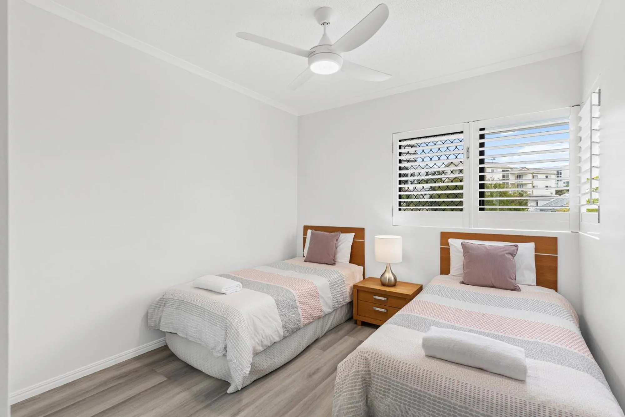 Bed in Mariners Resort Kings Beach