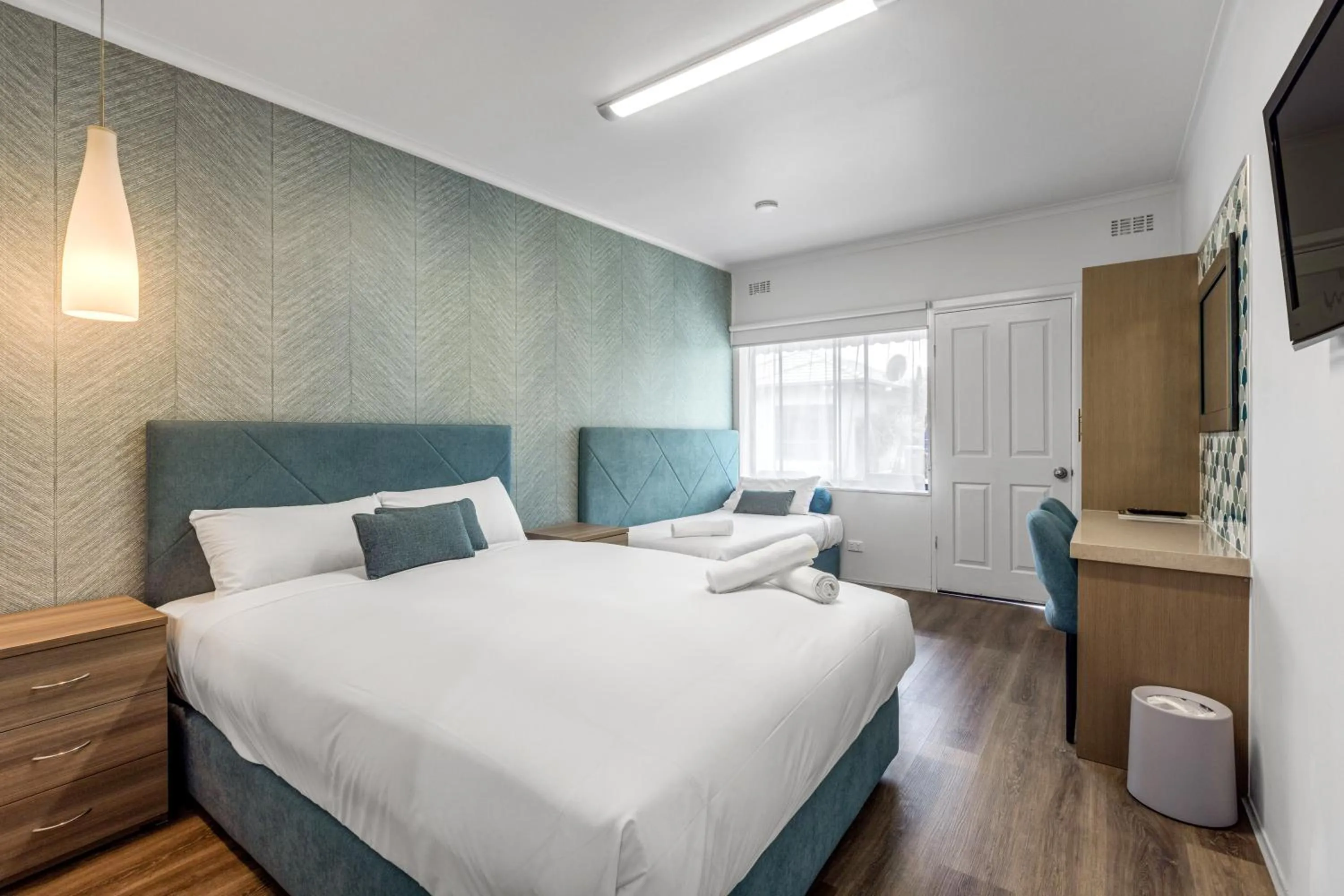 Bed in Rosebud Motel