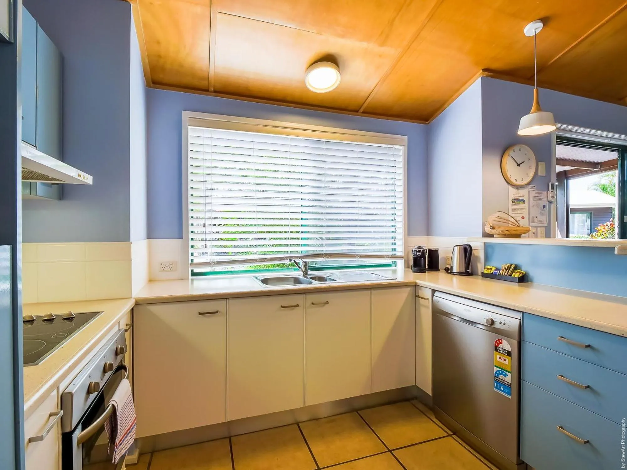 Coffee/tea facilities in Boat Harbour Studio Apartments and Villas