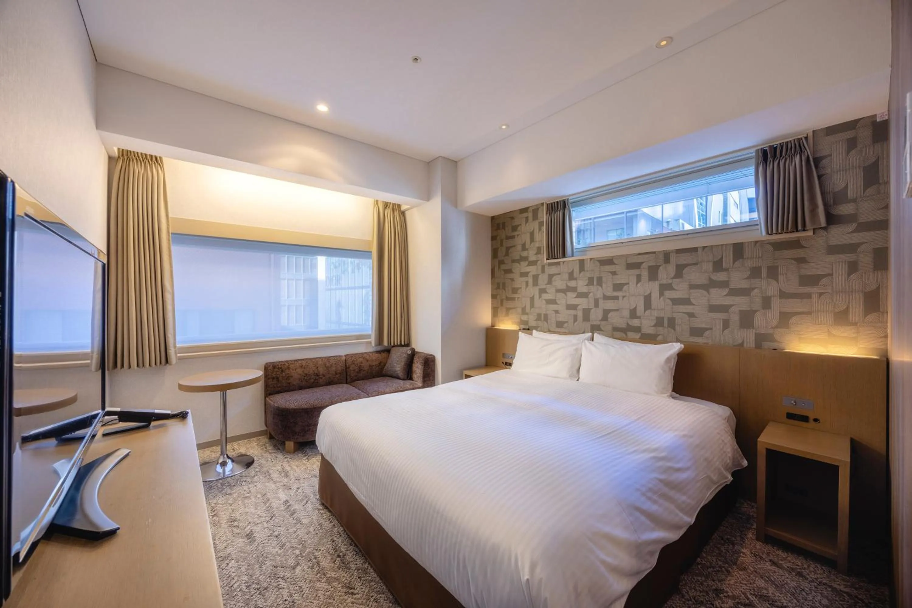 Photo of the whole room, Bed in Hotel Gracery Ginza