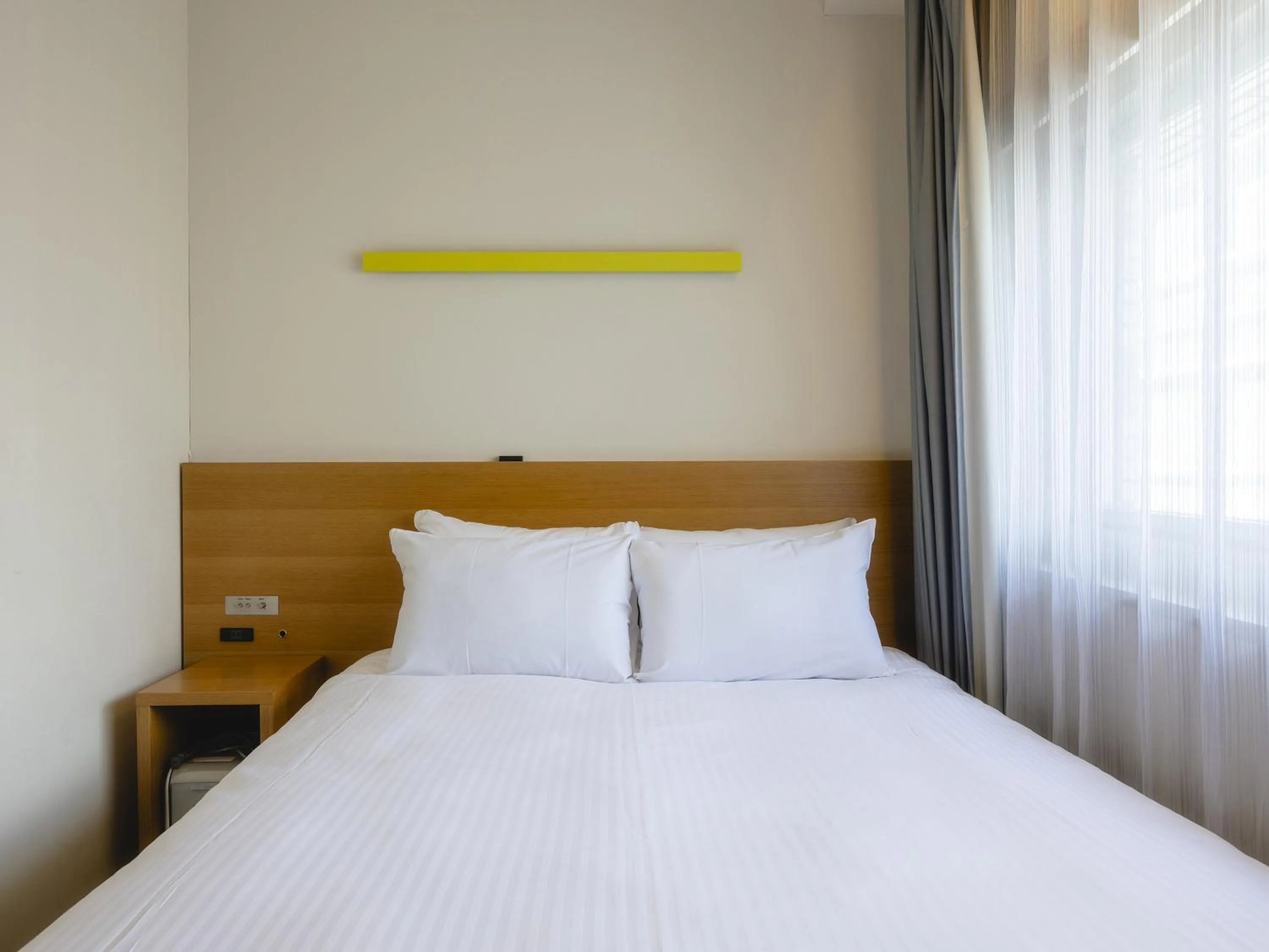 Photo of the whole room, Bed in Hotel Gracery Ginza